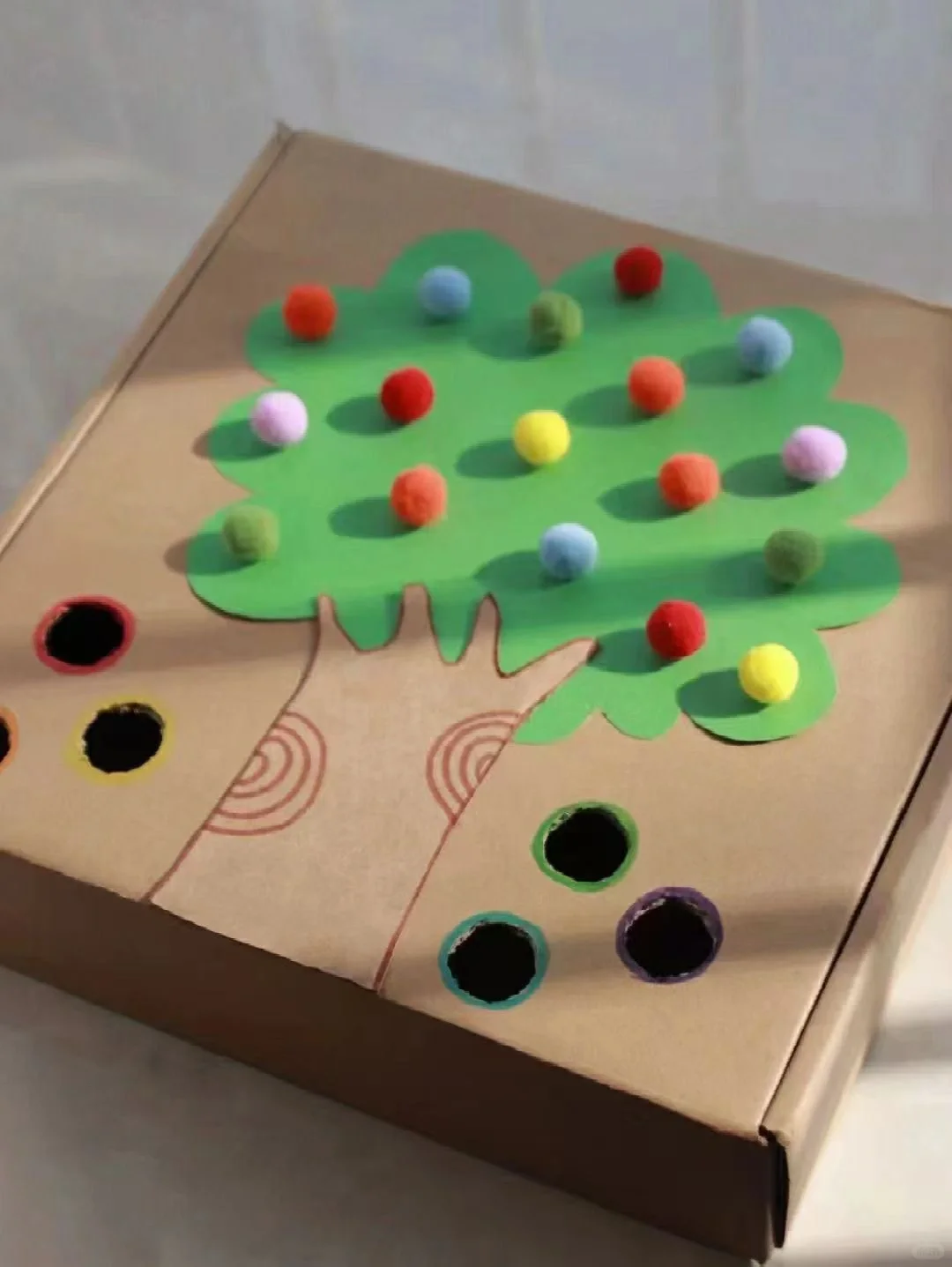 幼儿园教具制作《摘果子》