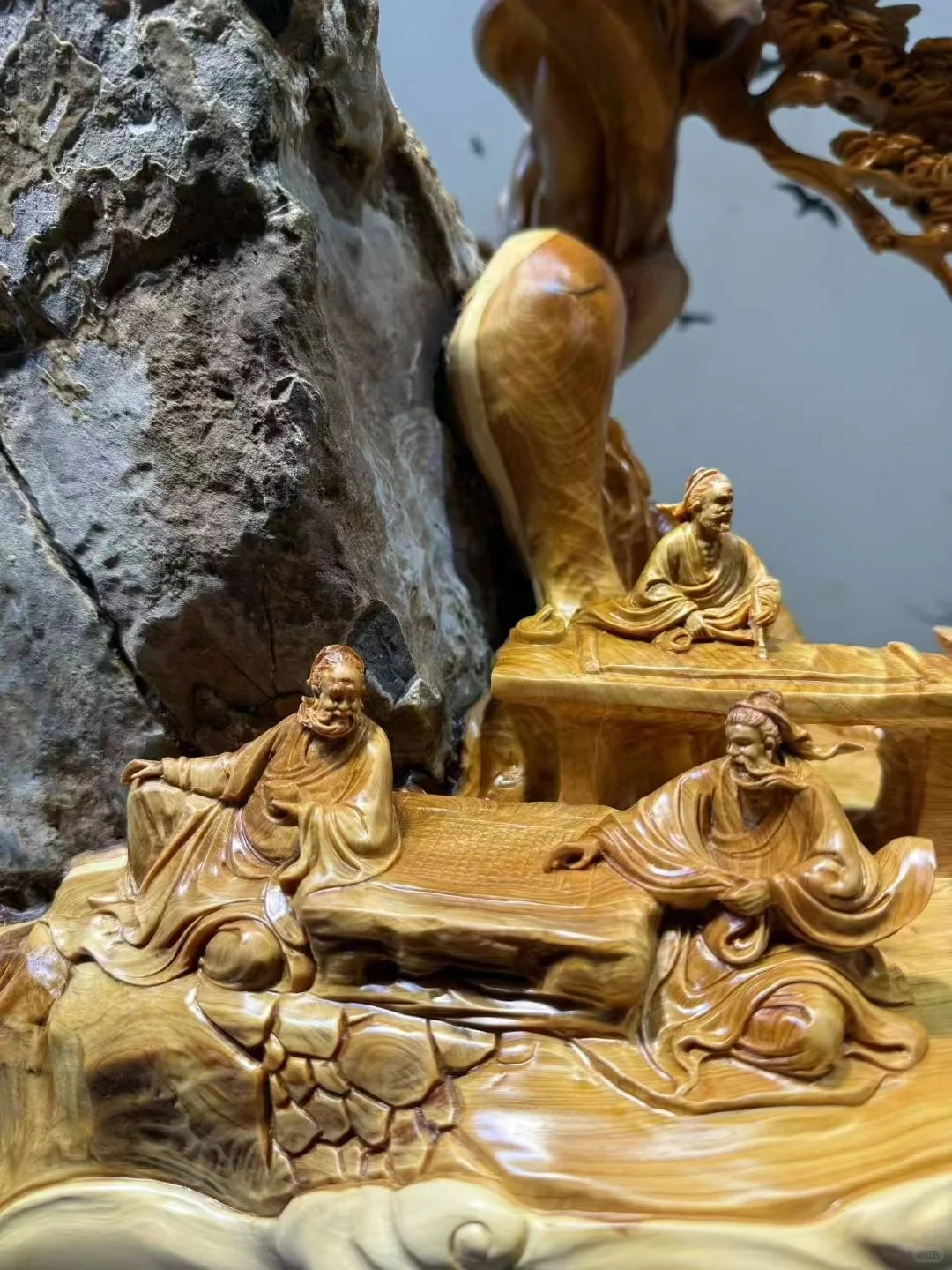 有山有树有人物的奇石根雕摆件，太美了！