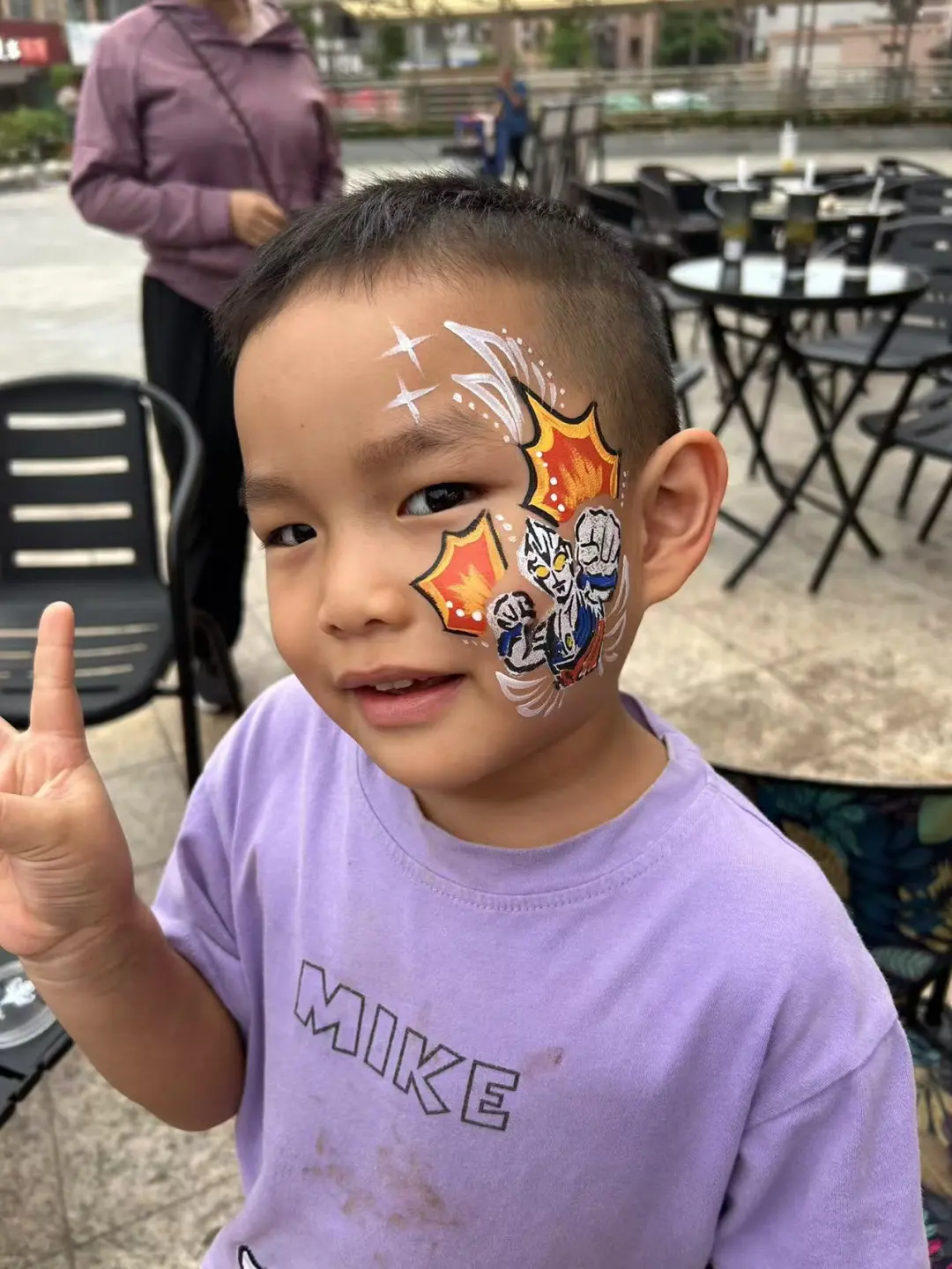 第一次彩绘出摊