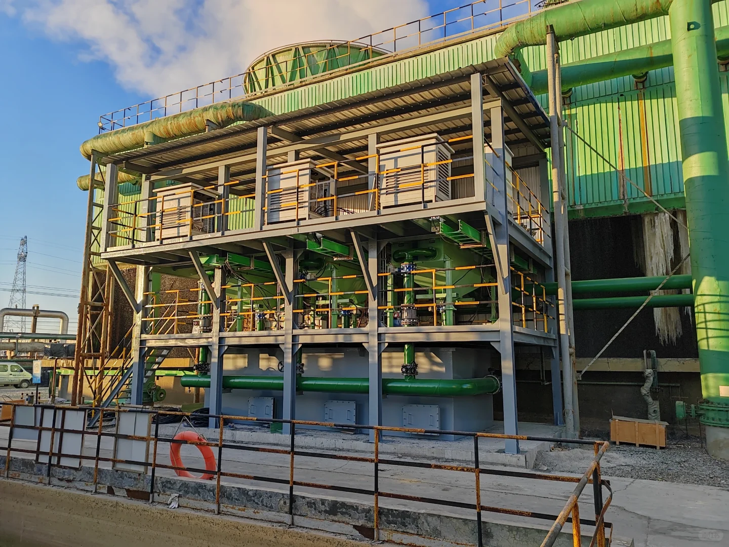 循环水电化学处理设备正式投运