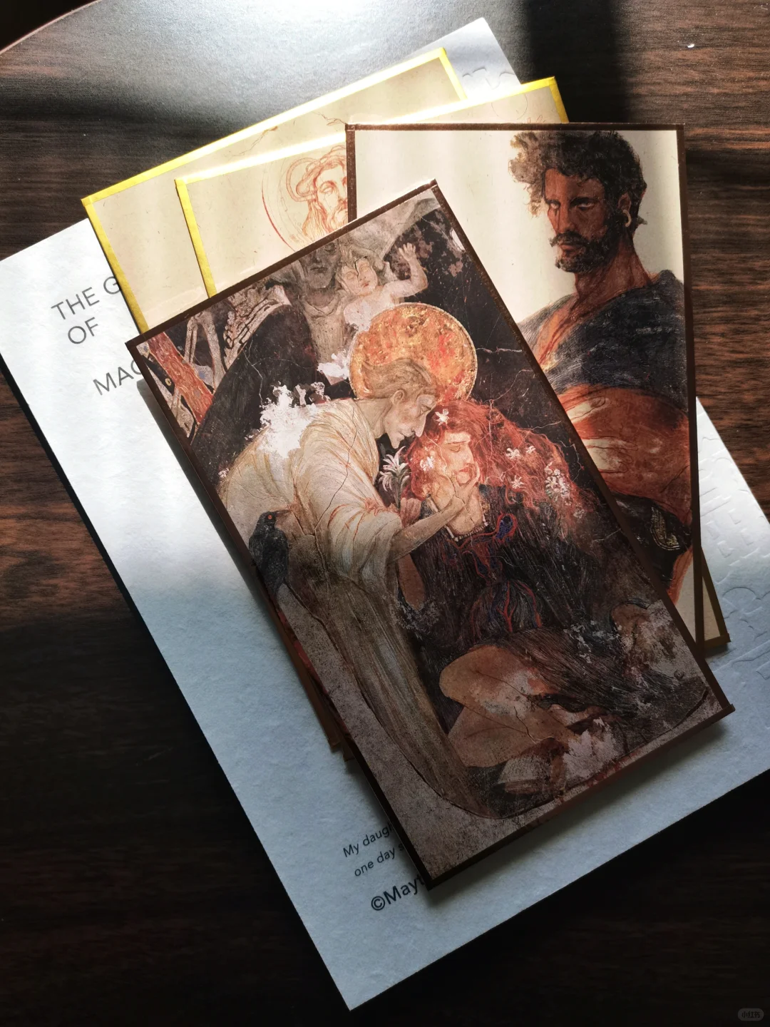 去年的画册和制品