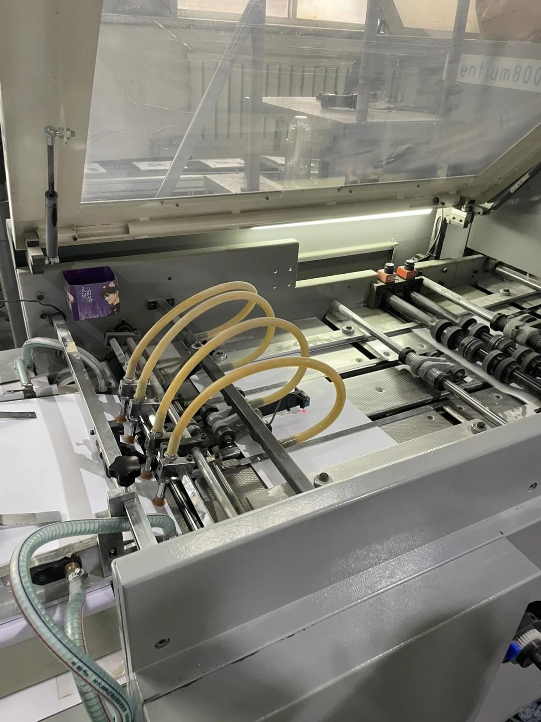 图书印刷揭秘?某编辑去印厂咔咔一顿狂拍