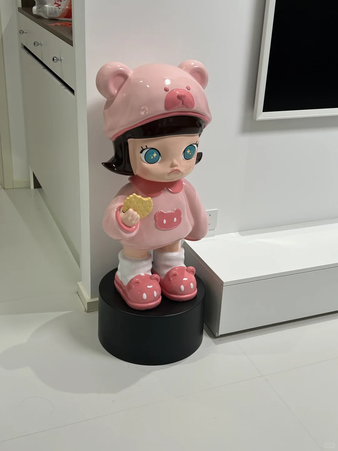 越看越喜欢的饼干妹摆件