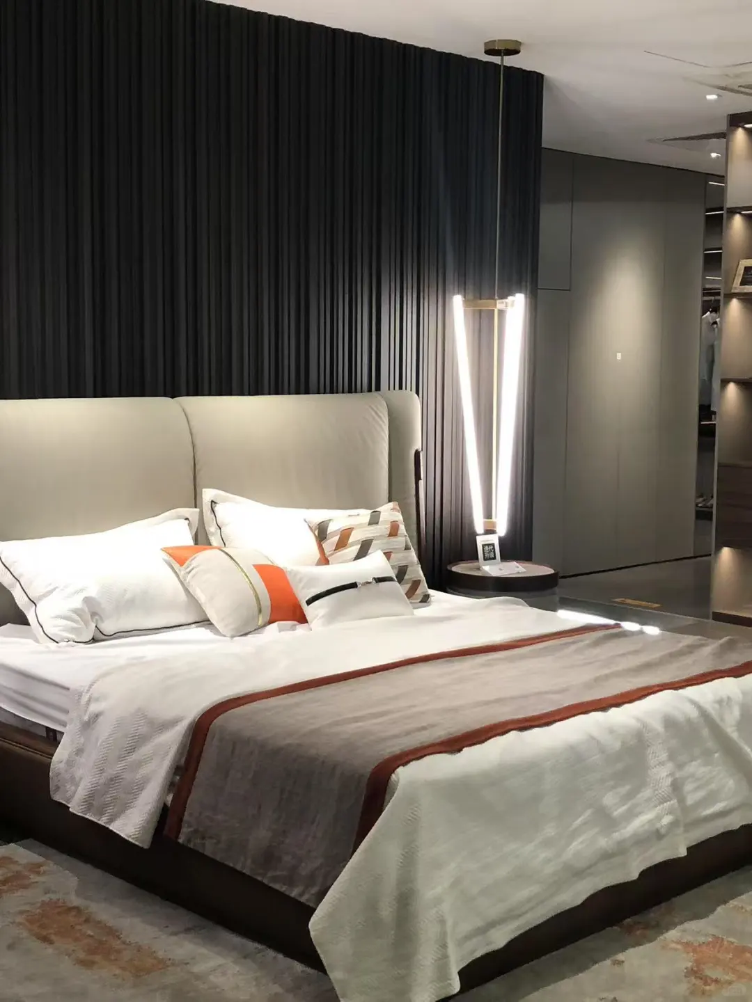 一站式全案定制! 选联邦家私轻松装出梦想家