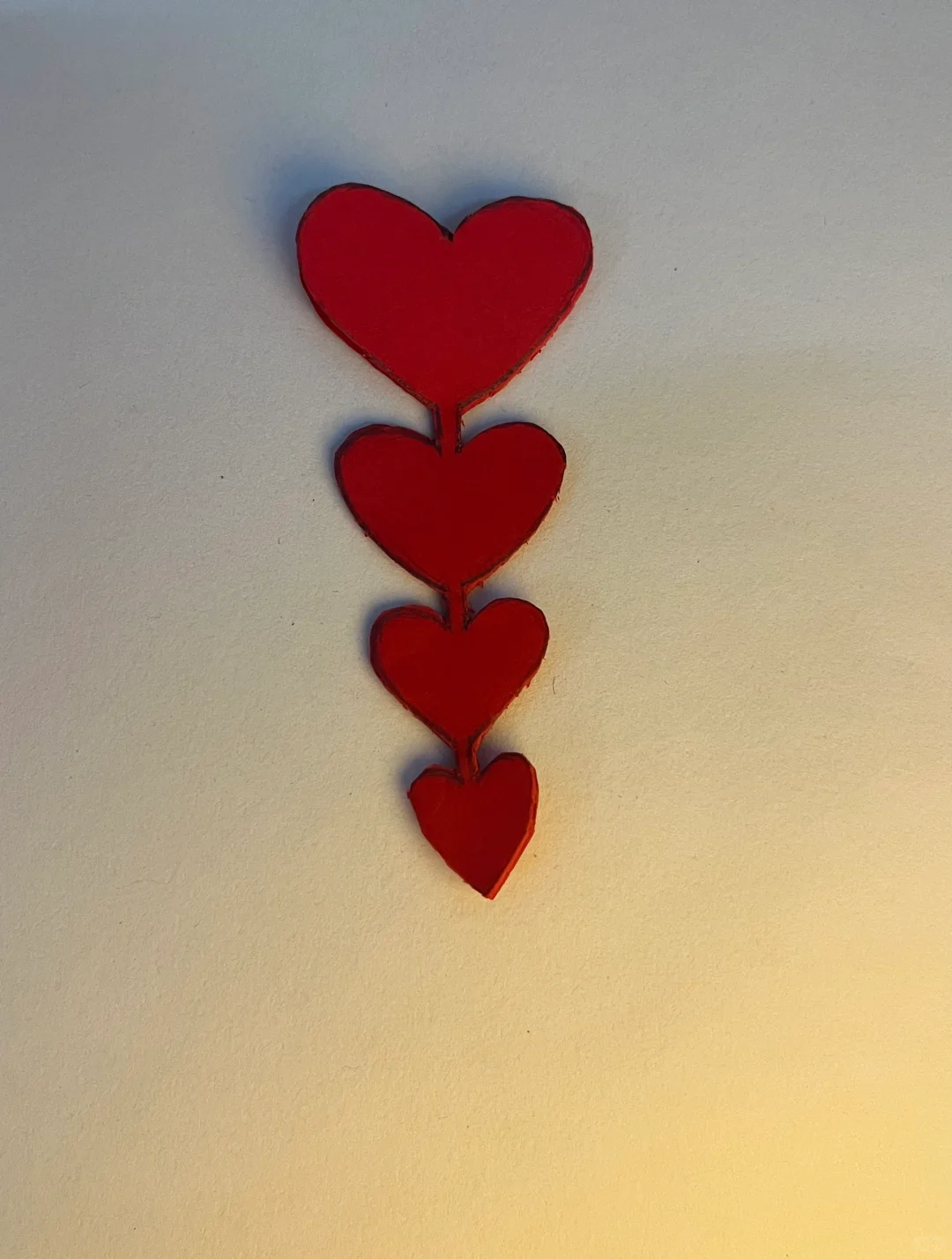 爱心发射窗花剪纸，超简单