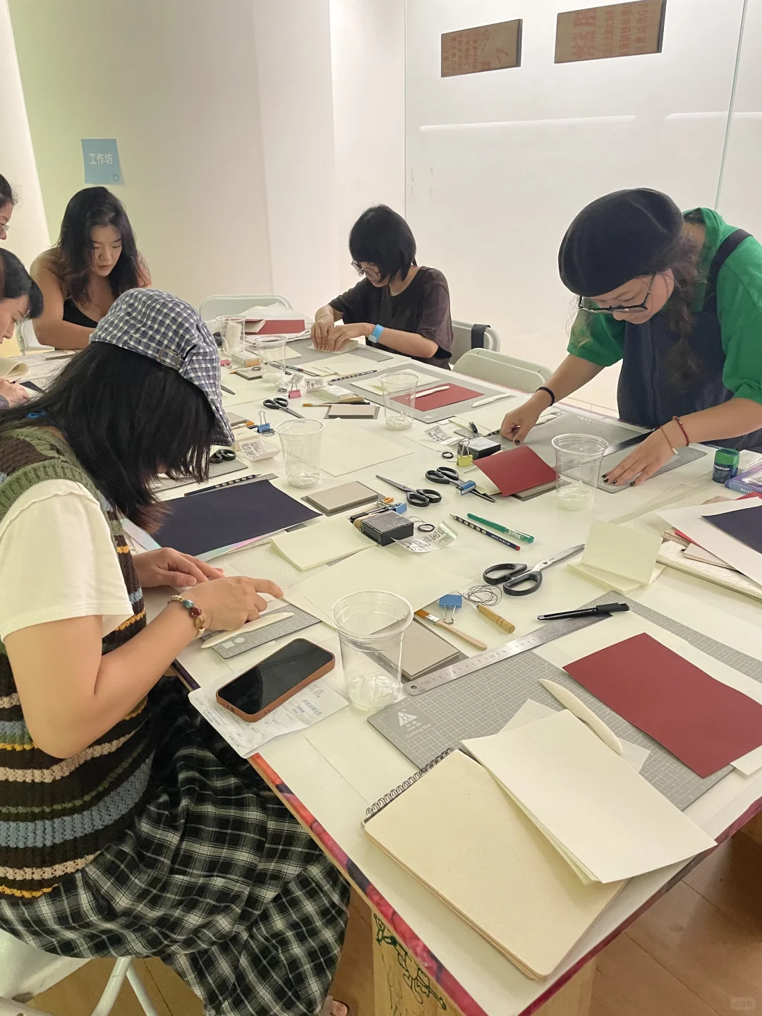 好神奇，在unfold看到立体水滴书