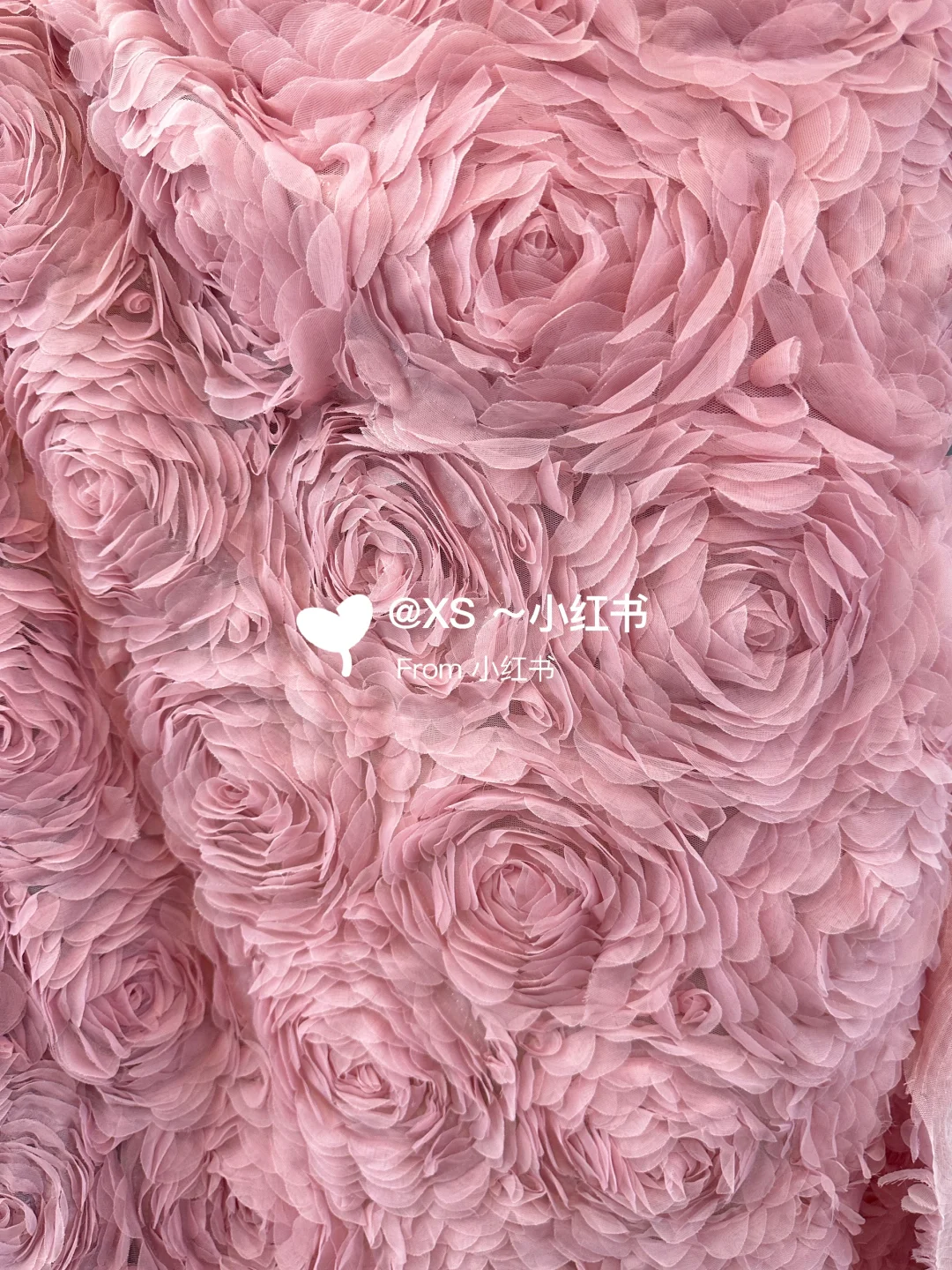 粉色玫瑰花?面料，少女心爆棚的面料！