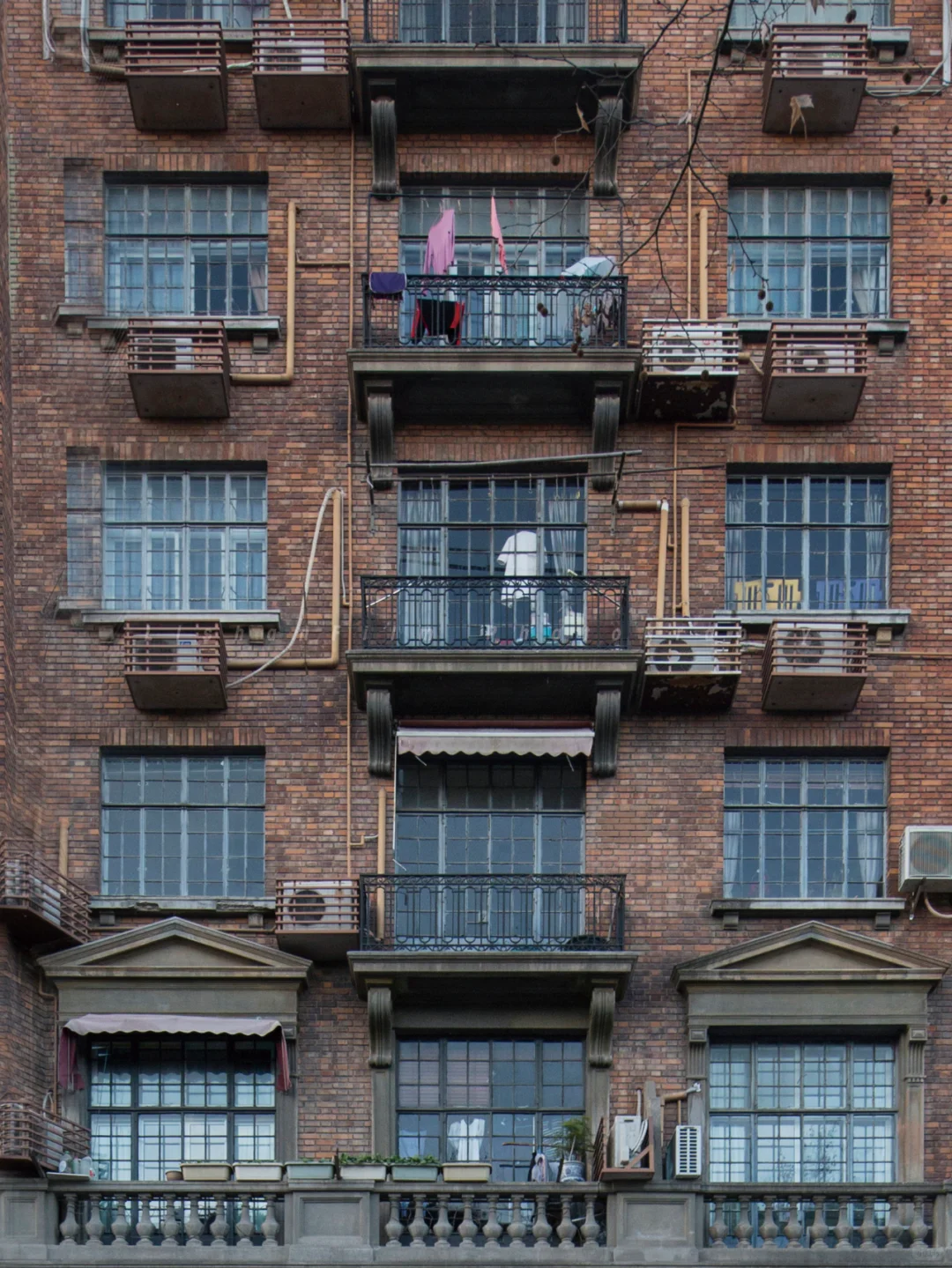 武康大楼的AB面