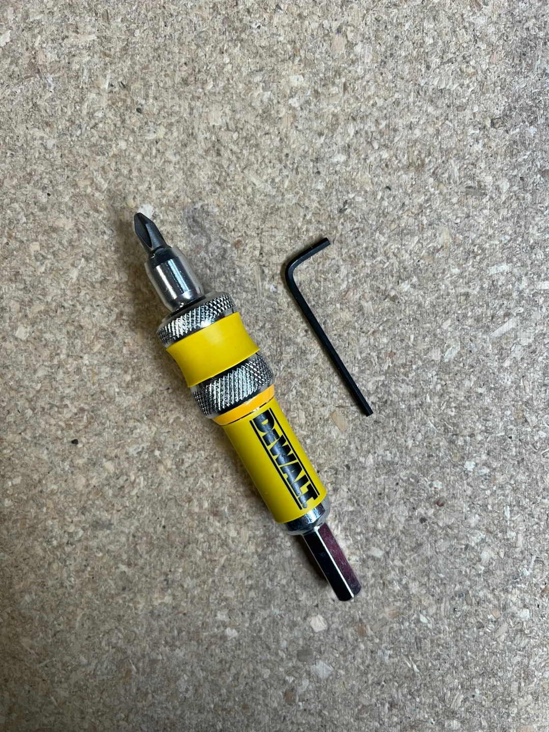 DeWALT 好用的小玩意儿