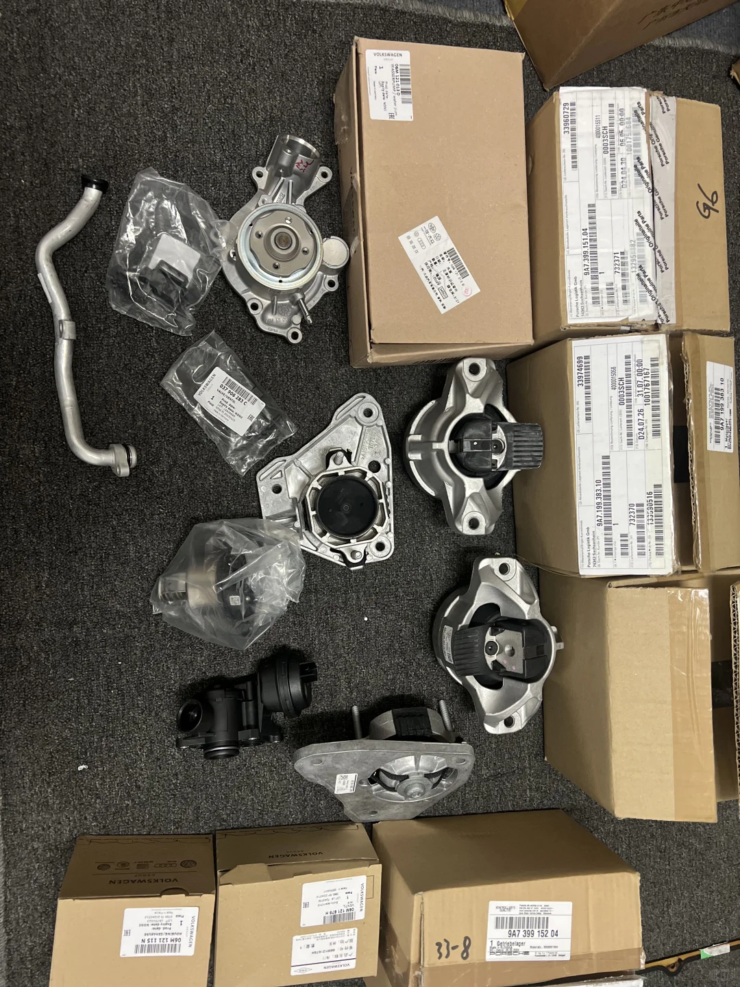 EA839处理漏水套件 更换发动机胶波箱胶