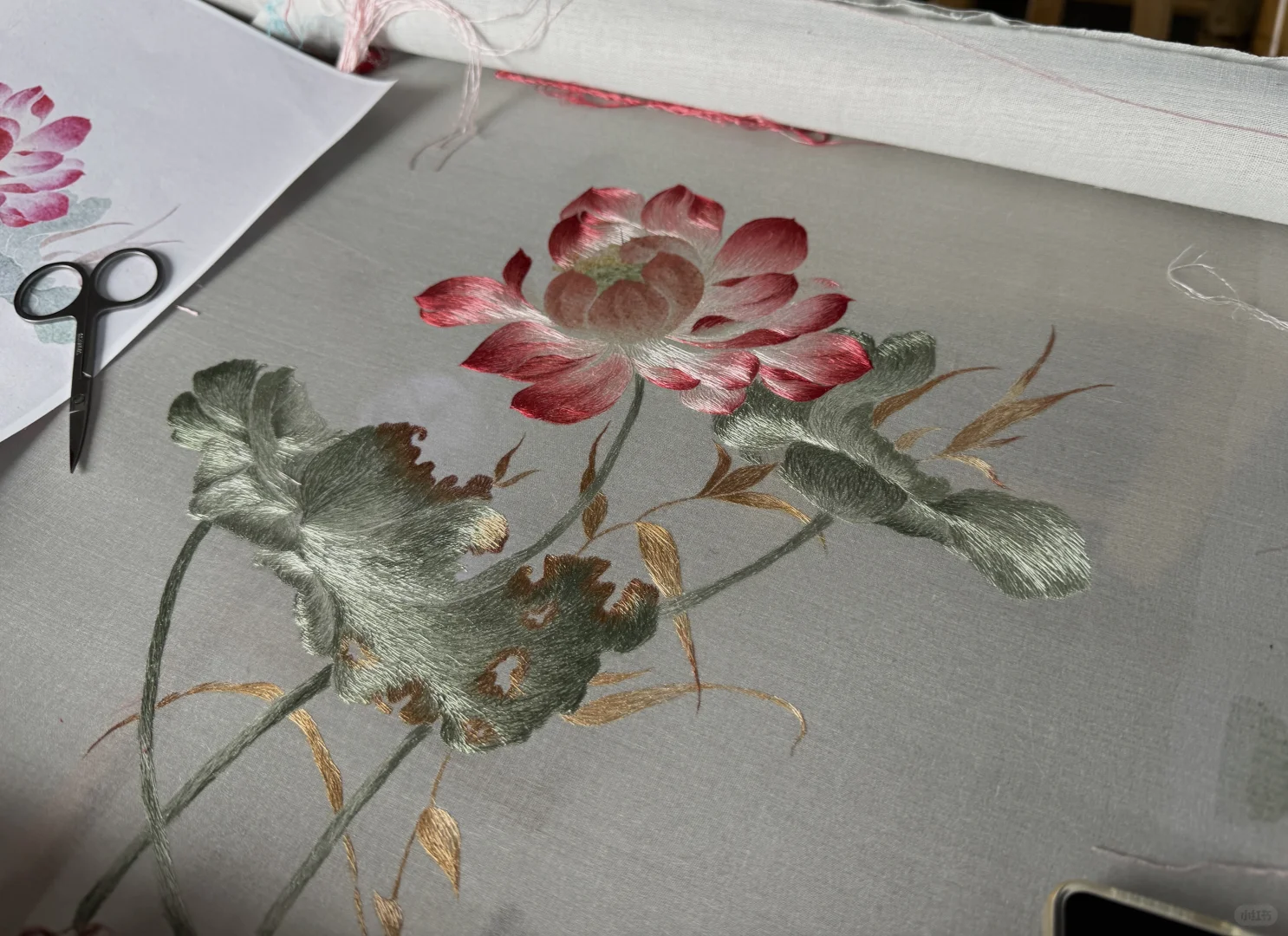 建议所有焦虑的女生都去学苏绣！