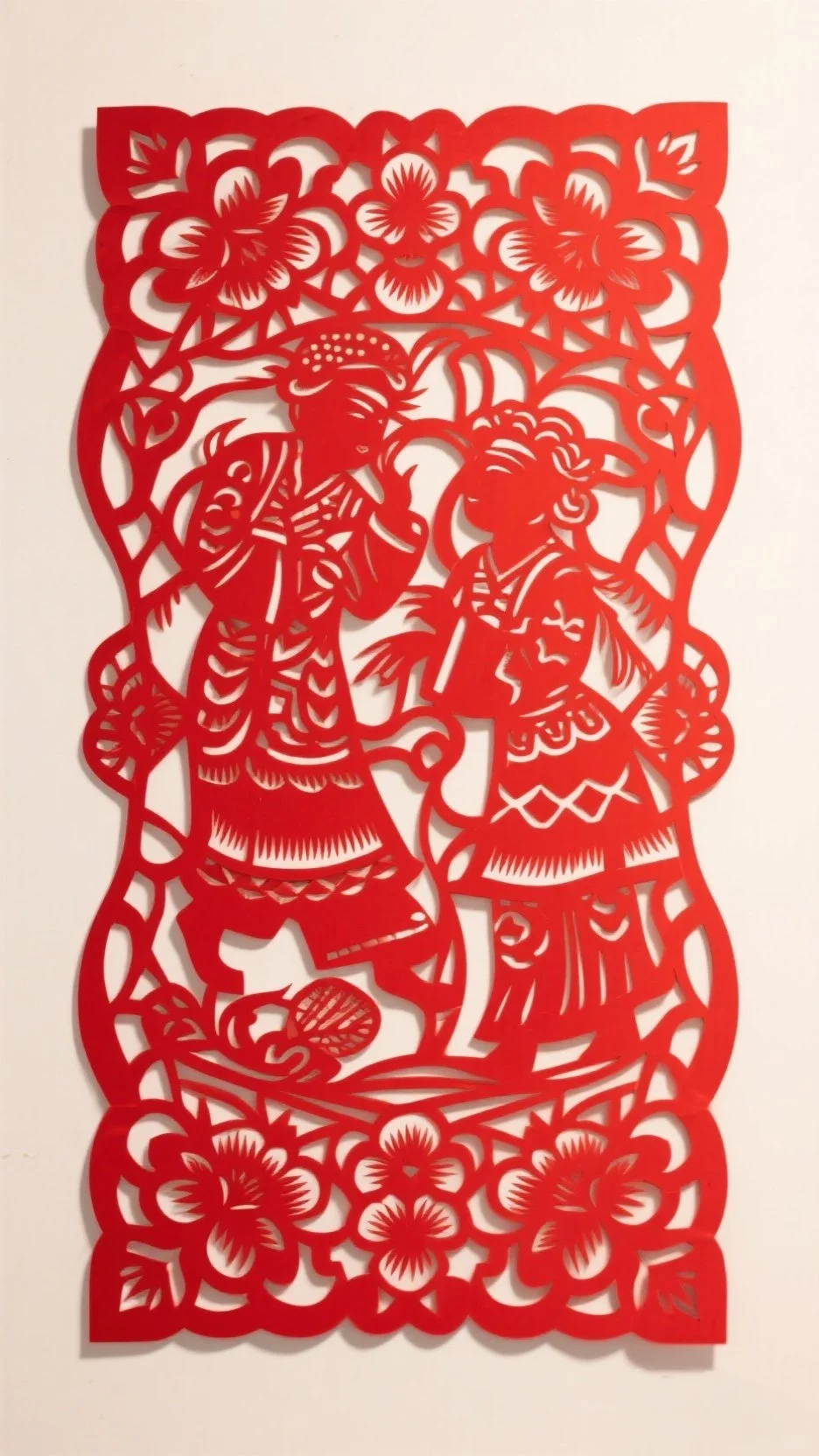 非遗剪纸，一把剪刀一张纸，剪出中国浪漫