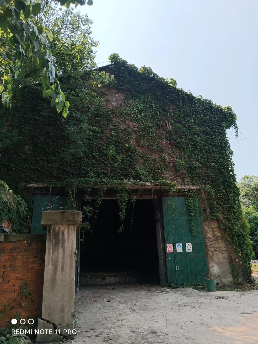 探访被世人遗忘的川冶机械厂旧址建筑群遗存