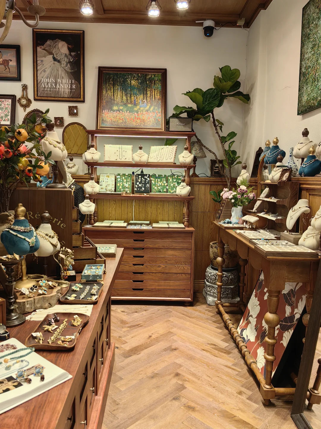 上海｜适合i人逛的店，有好多小众的饰品