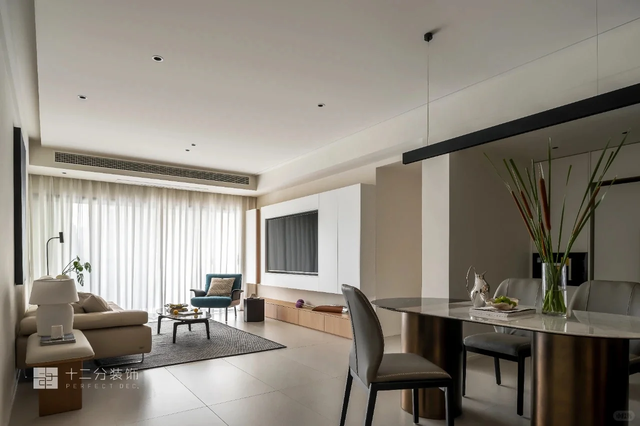 现代极简风，让家回归纯粹之美