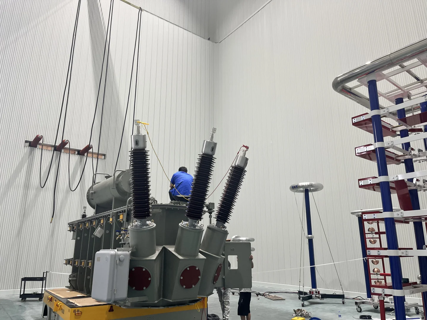 工业级“电力心脏”！大型变压器选对了才靠谱