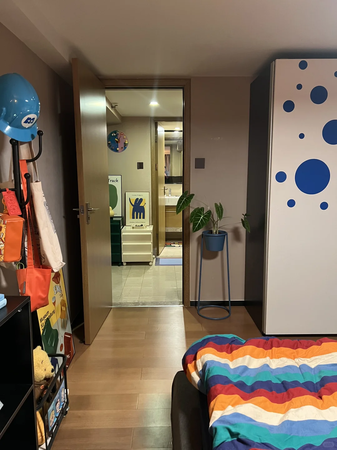 讲真！卧室丑的可以试试这个方法...