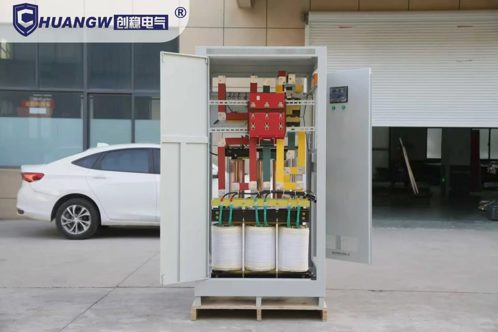 三相稳压器价格差在哪?看懂帮你省下冤枉钱