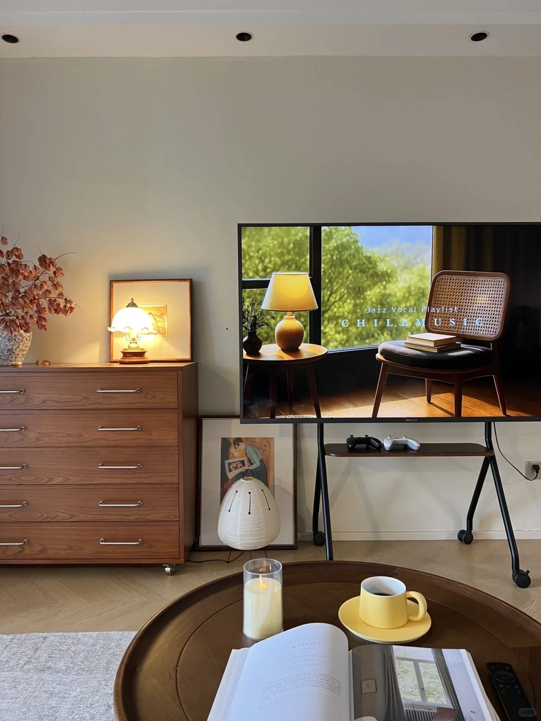 两个人一起努力的小家,64平也挺好