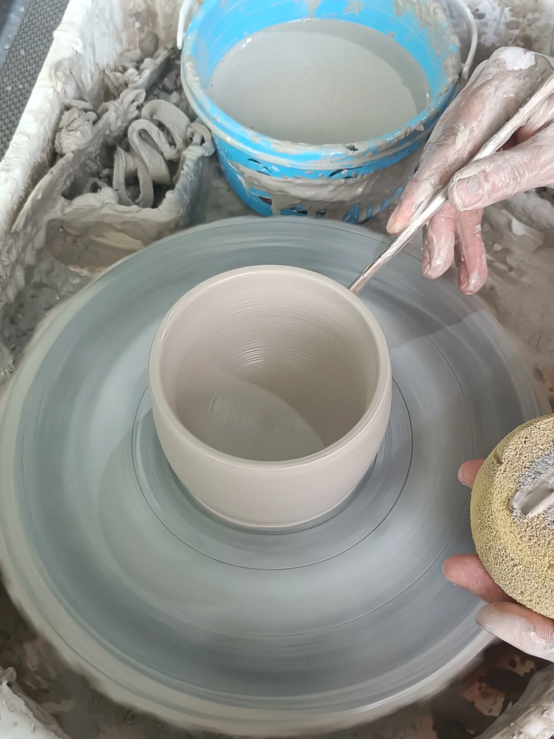 南京超值超便宜陶艺店！可撸猫撸小猪