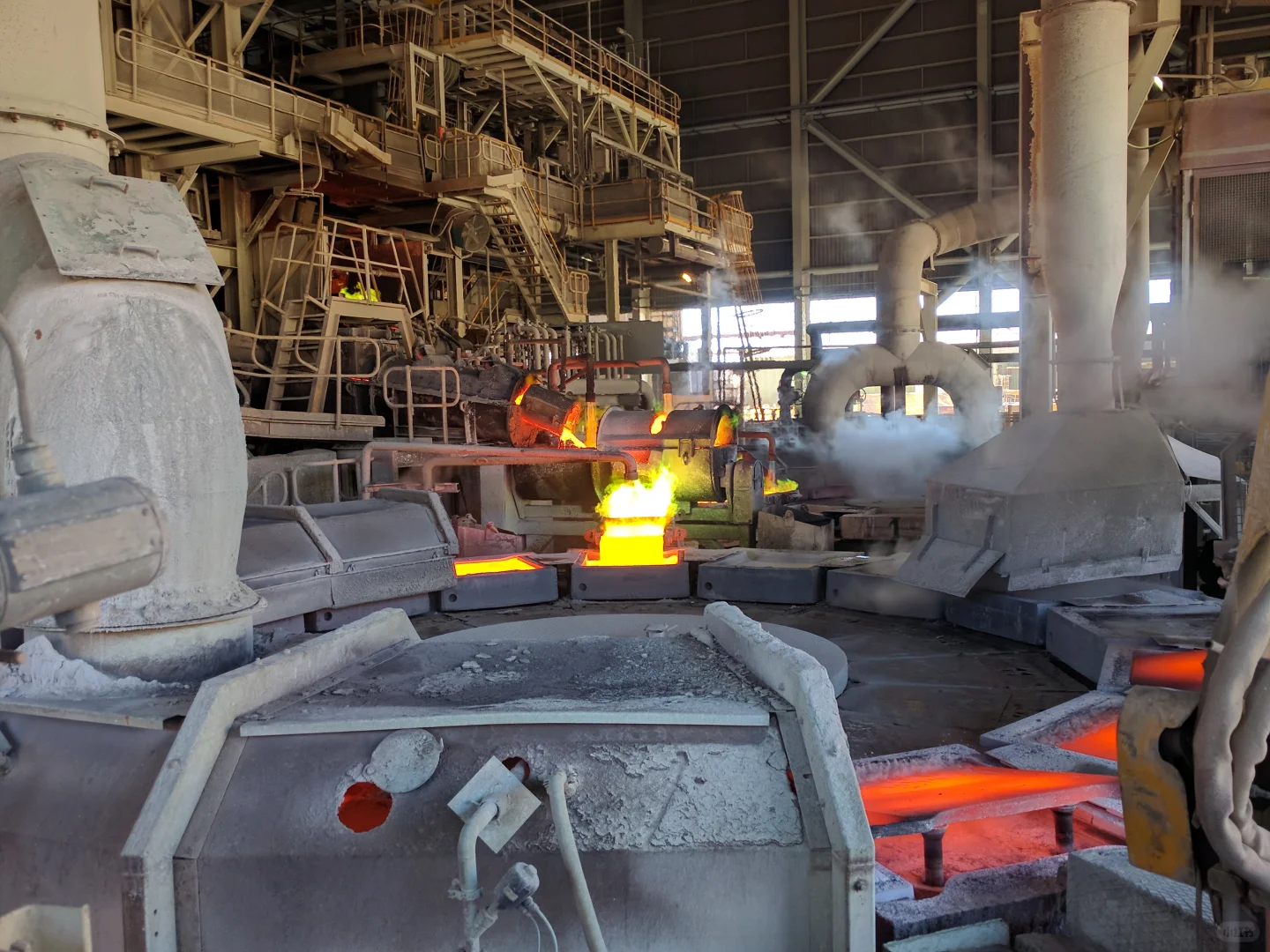 矿区纪实 | 铸造车间的震撼时刻⚙️