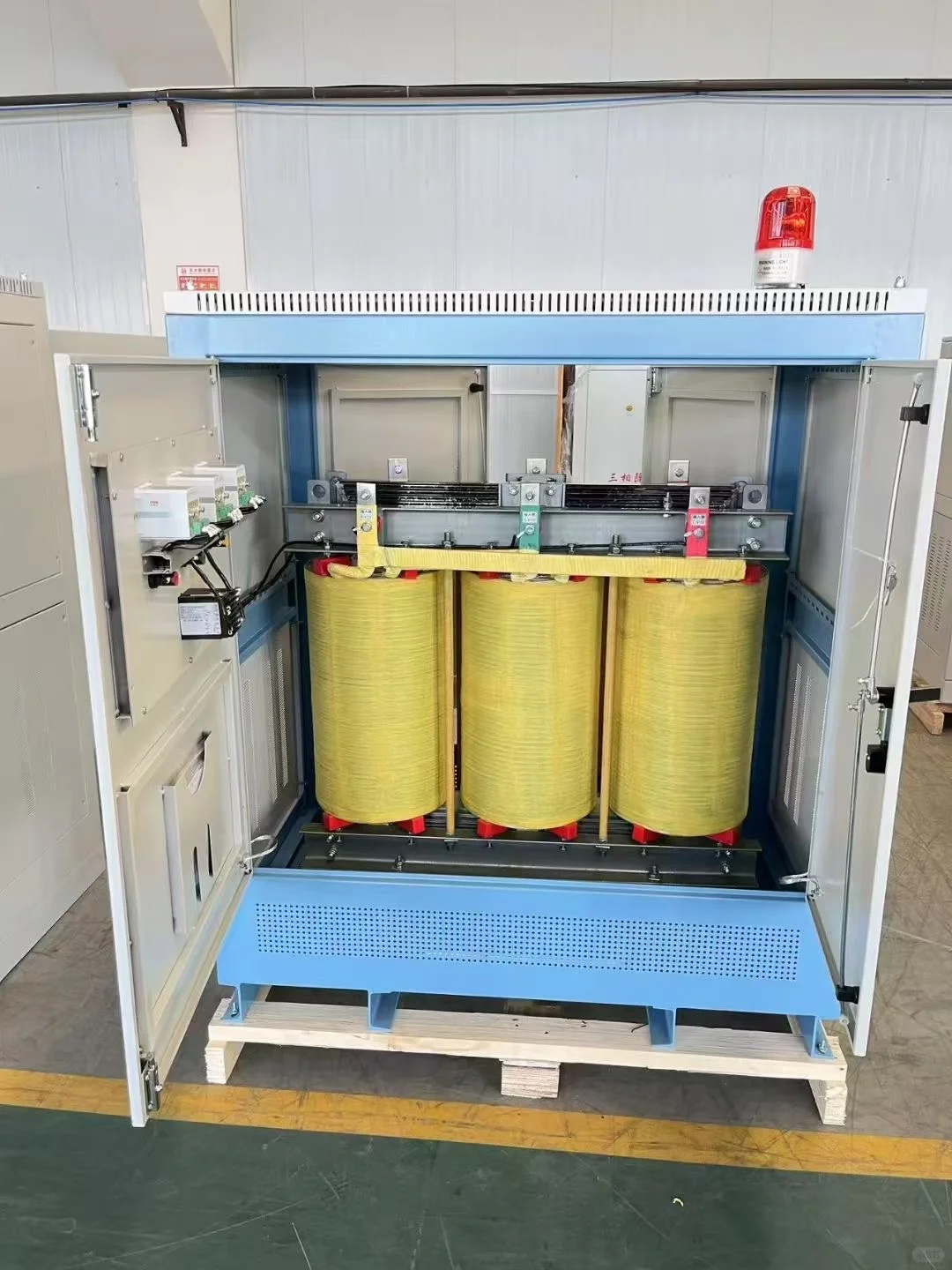 三相变压器工作原理