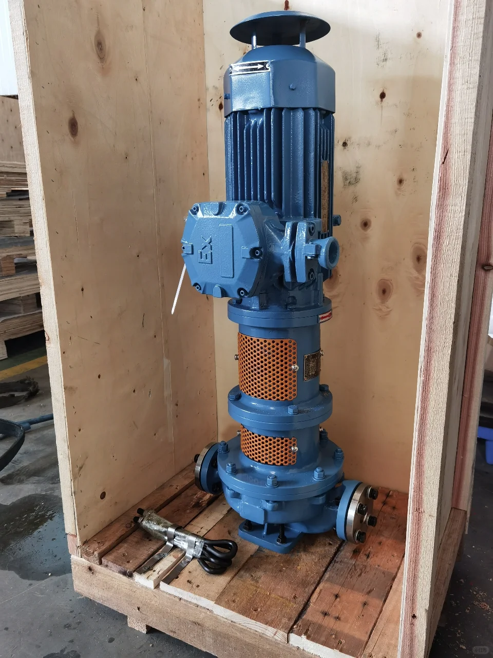 单级单吸立式管道离心泵(管道泵)