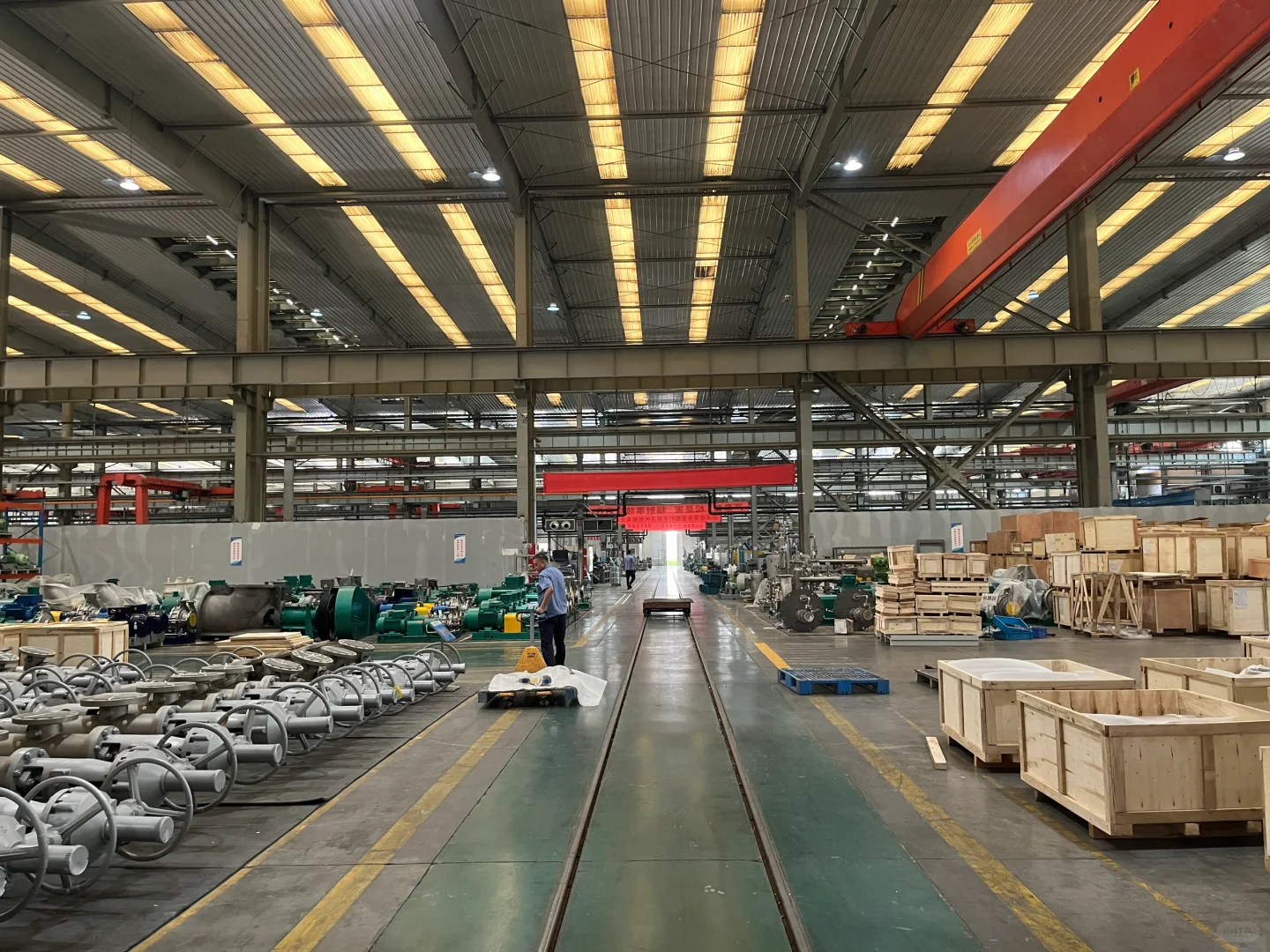 泵阀厂｜全球口径最大压力最高的阀门，重一吨