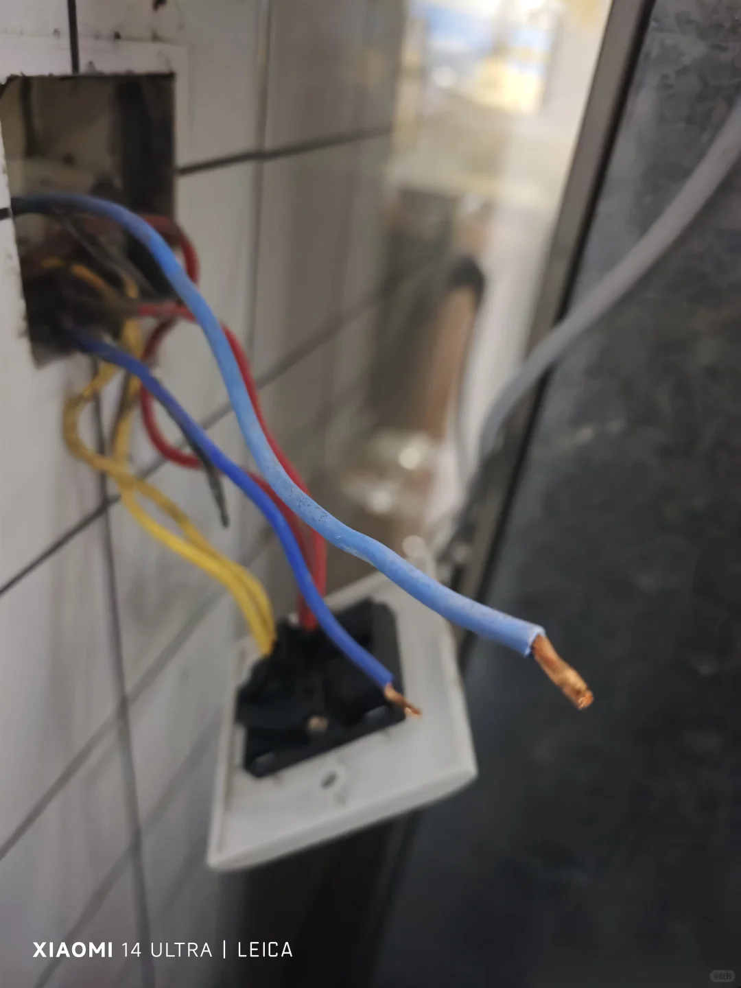 维修小哥☞【商铺电路安全检测】