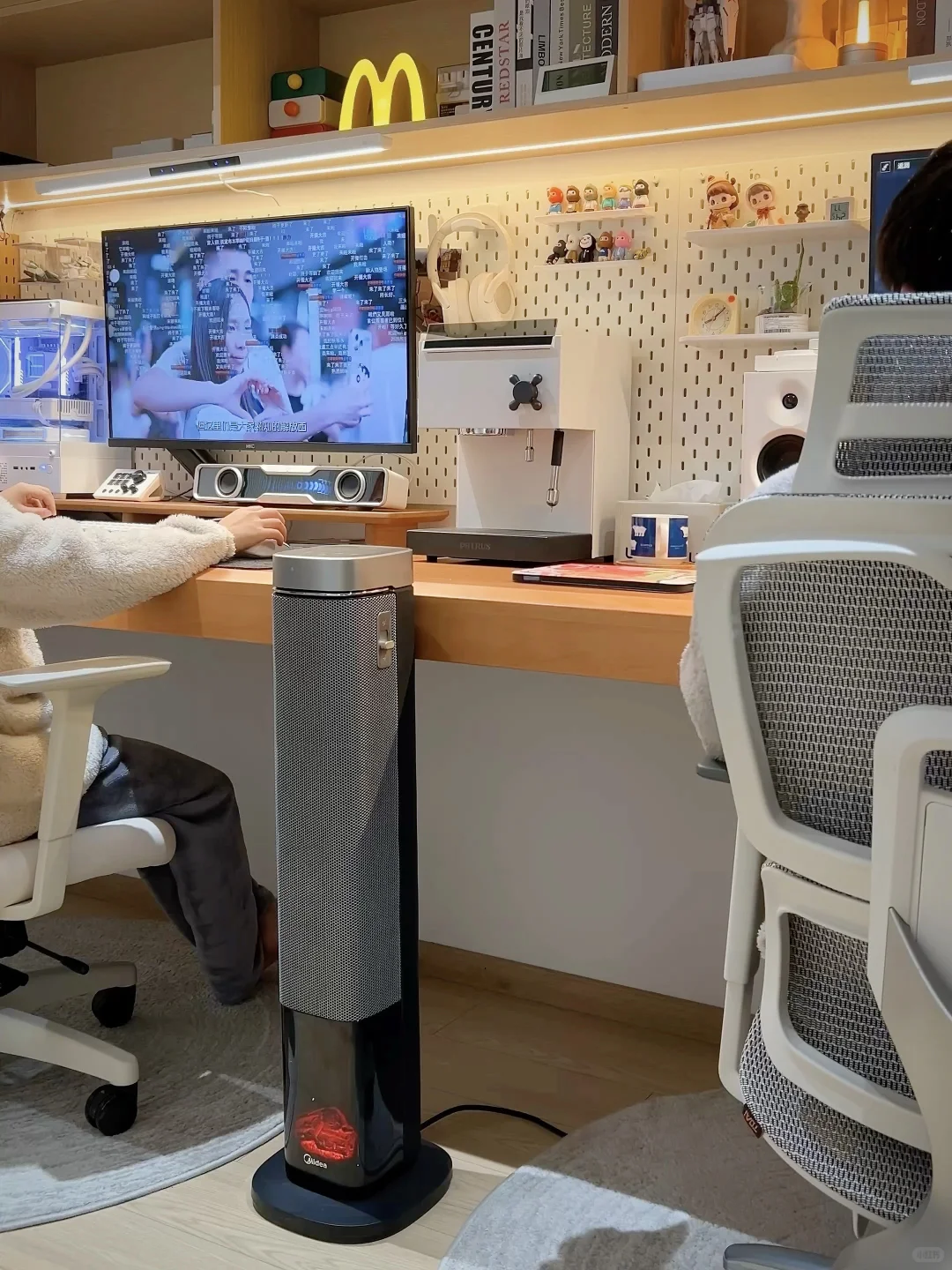 小书红抄作业成功 自装出了理想的书房！