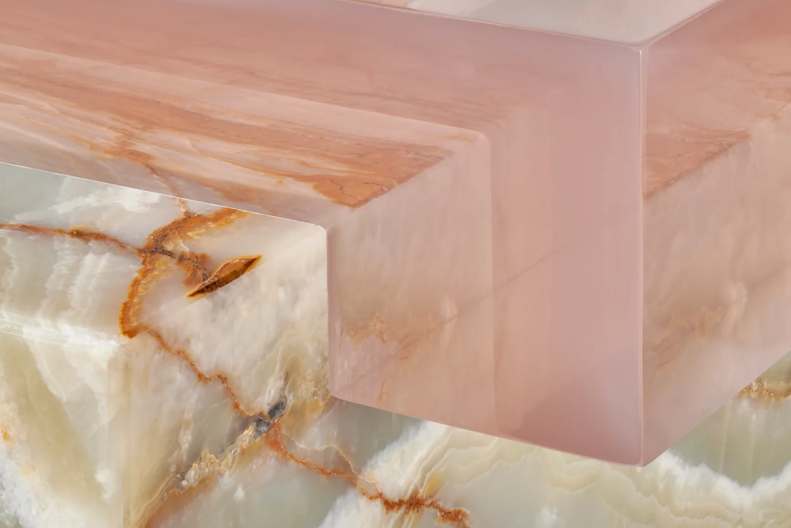 树脂与大理石融合