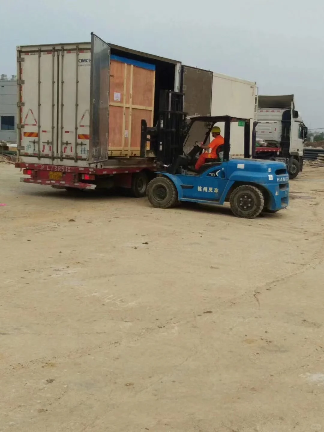 工厂搬迁设备搬运设备吊装安装