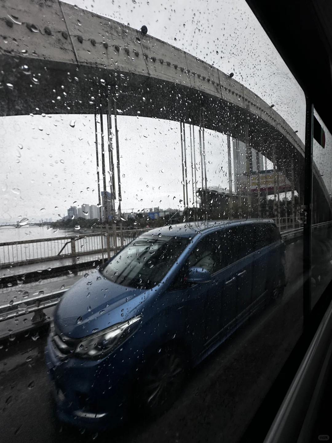 原创暗调车窗玻璃6张