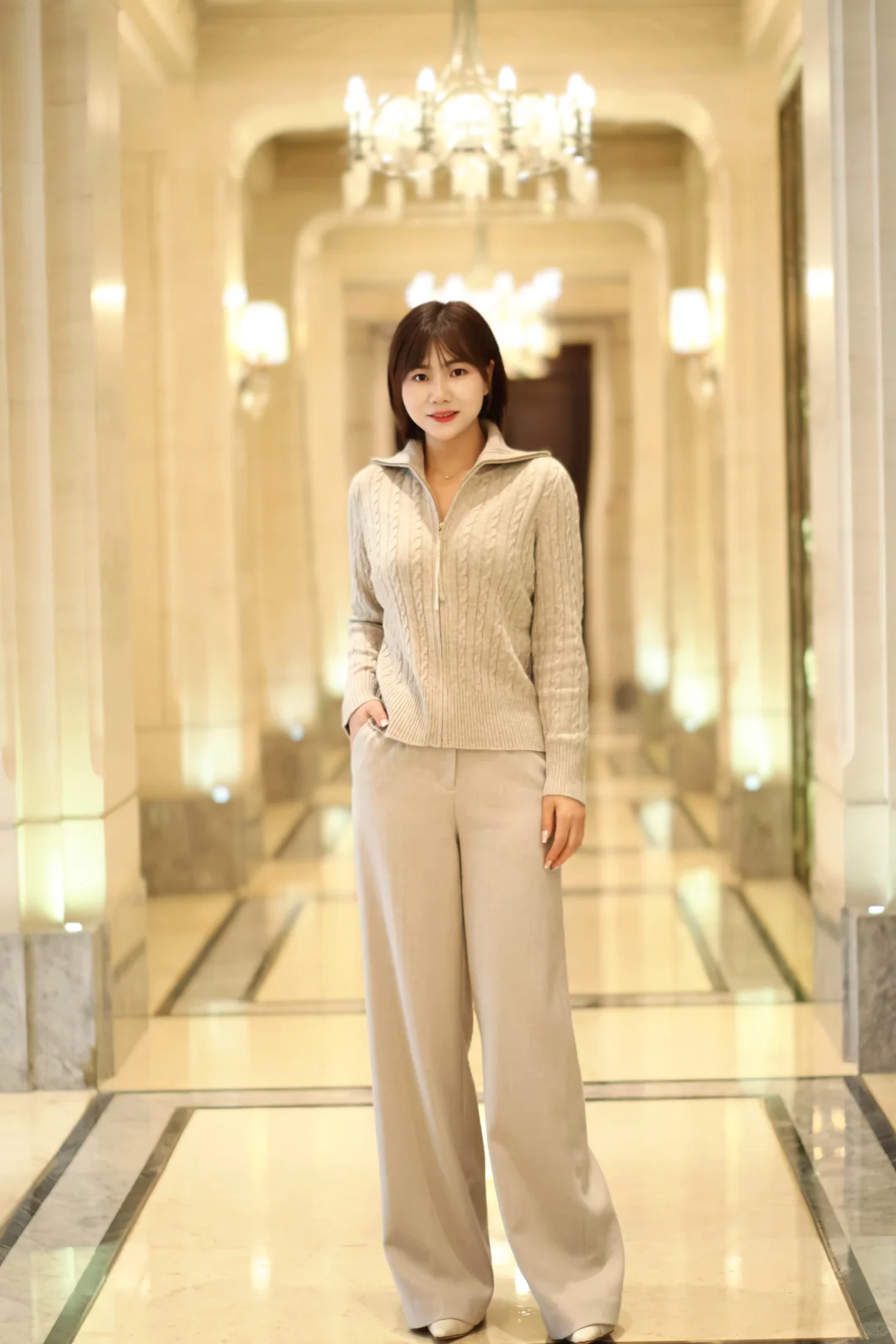 YINER｜冬季温暖穿搭，让爱意点缀生活空间