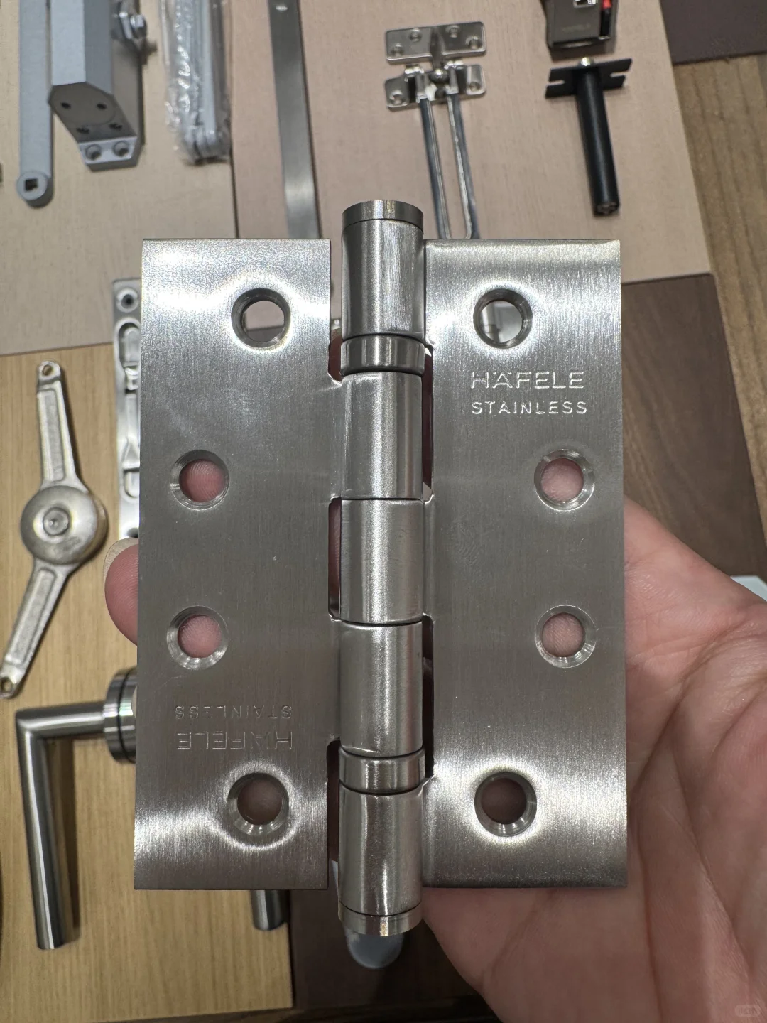 欧盟标下的海福乐五金的实际区别