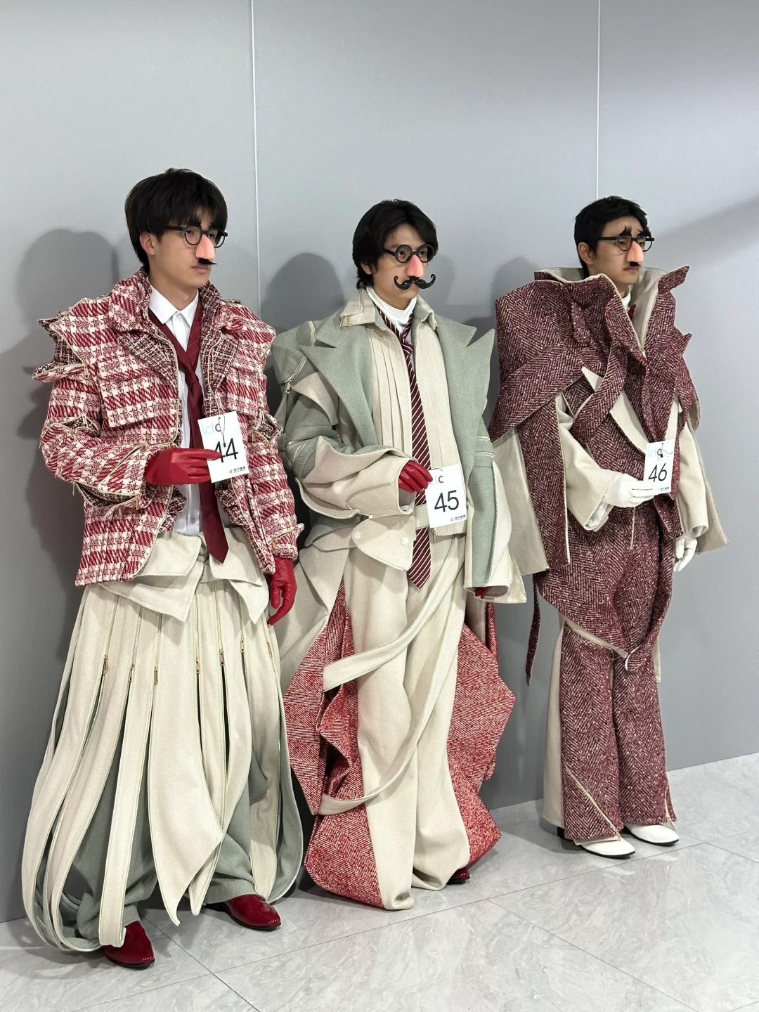 没拿奖也要发！这套Look我做得太疯了