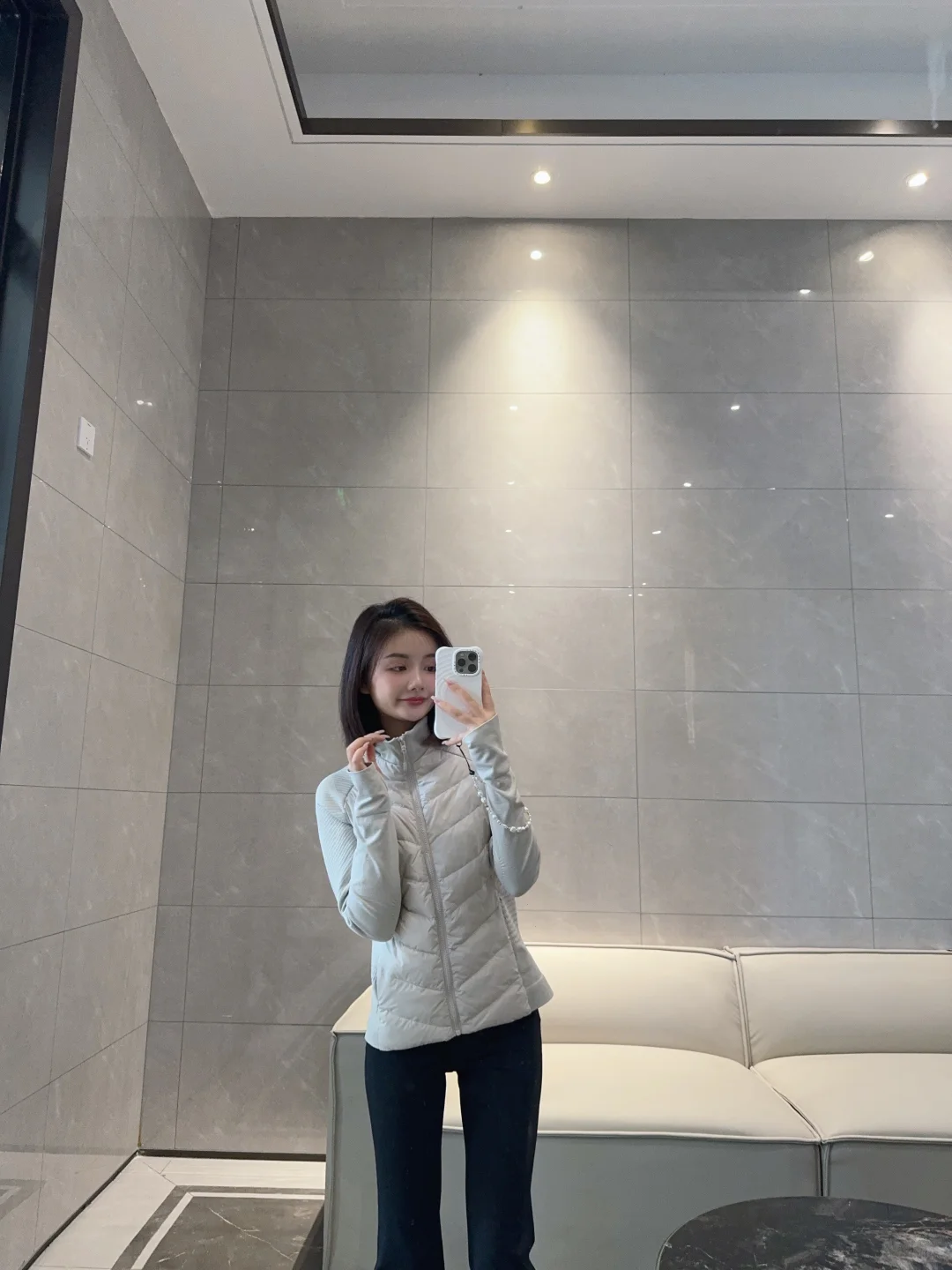 显腰身的修身轻薄羽绒服被我找到了！