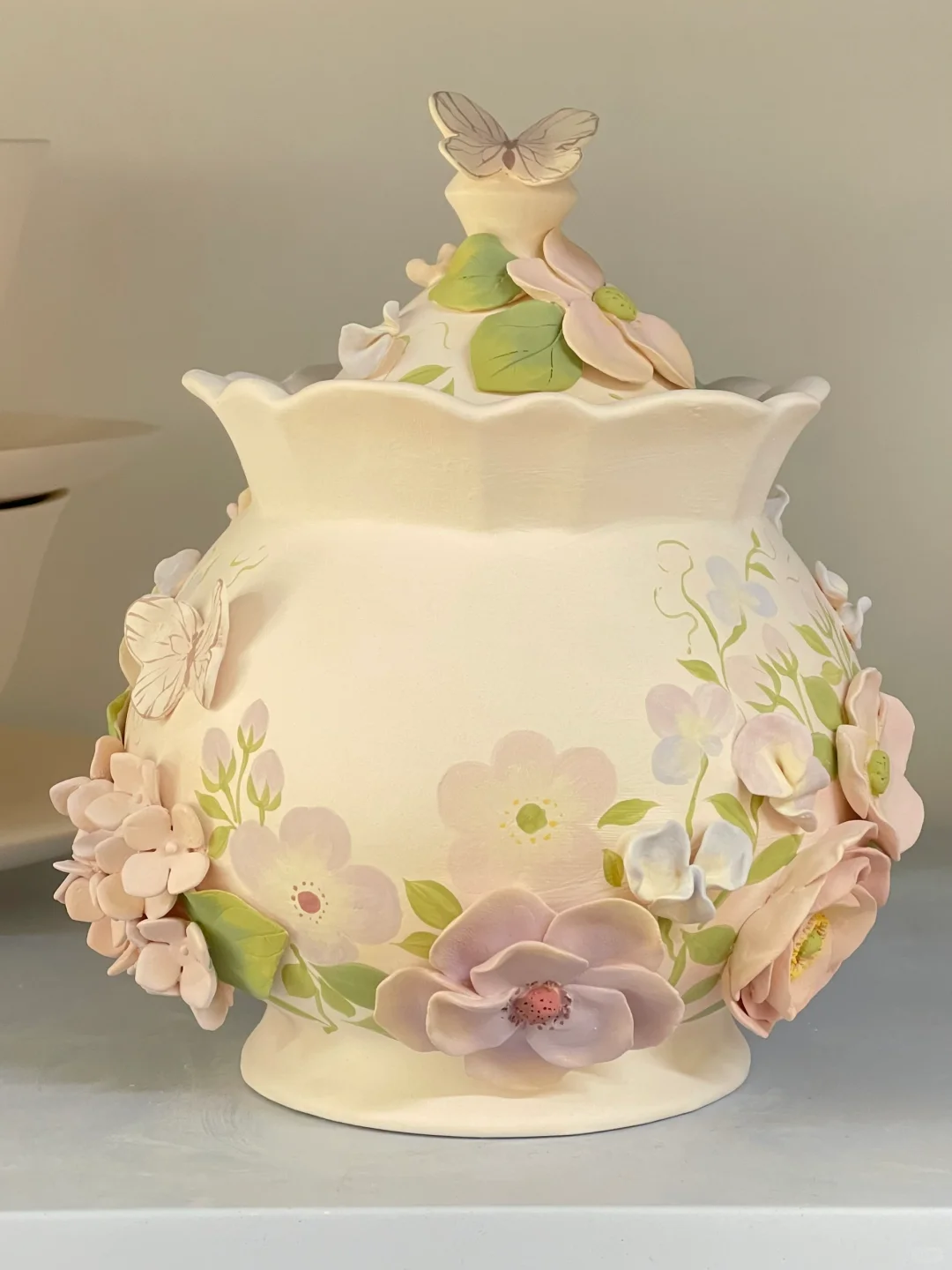 这是一只超多花花的罐子！！！???