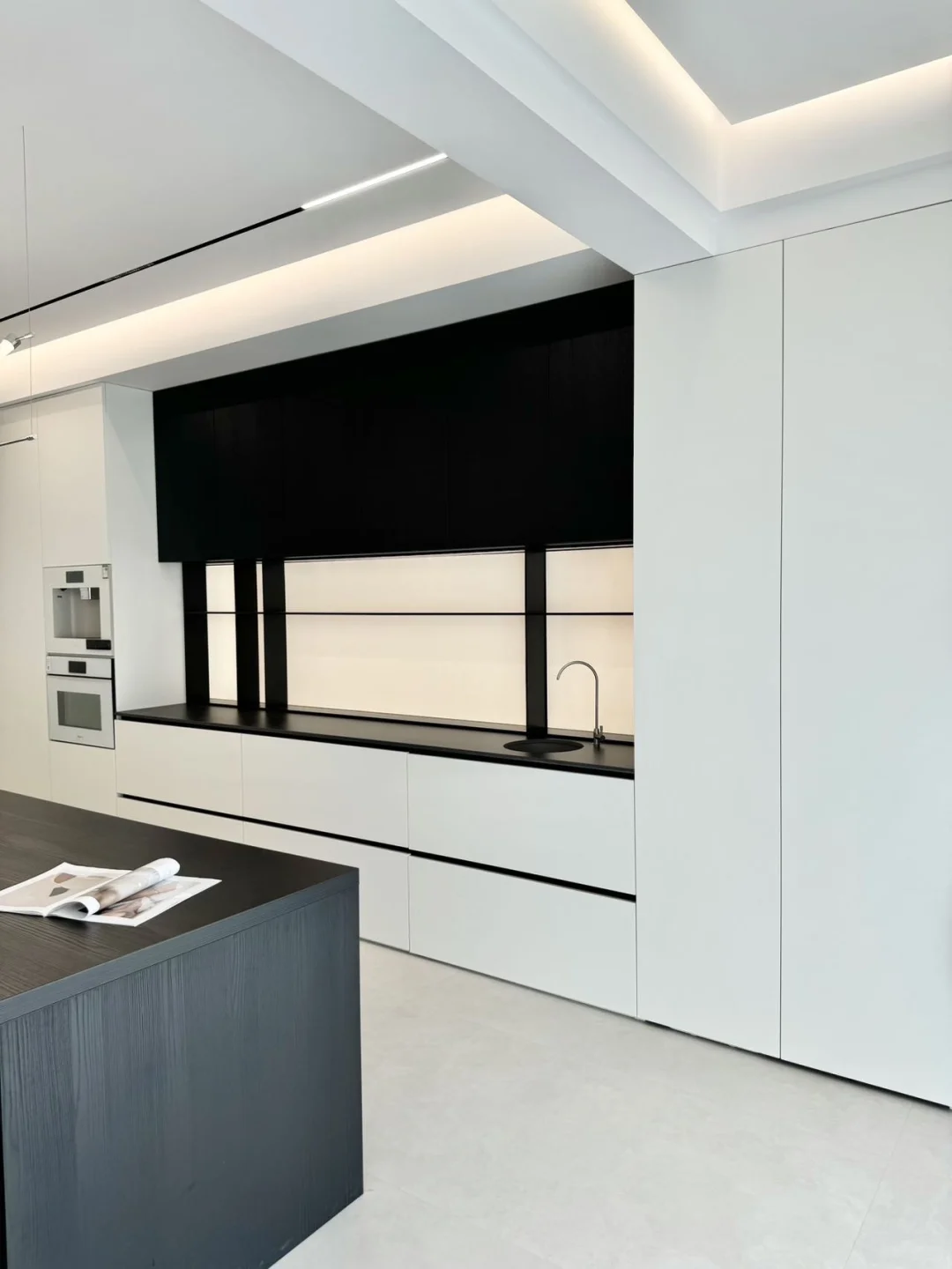 175㎡落地|40w装出7.5m横厅