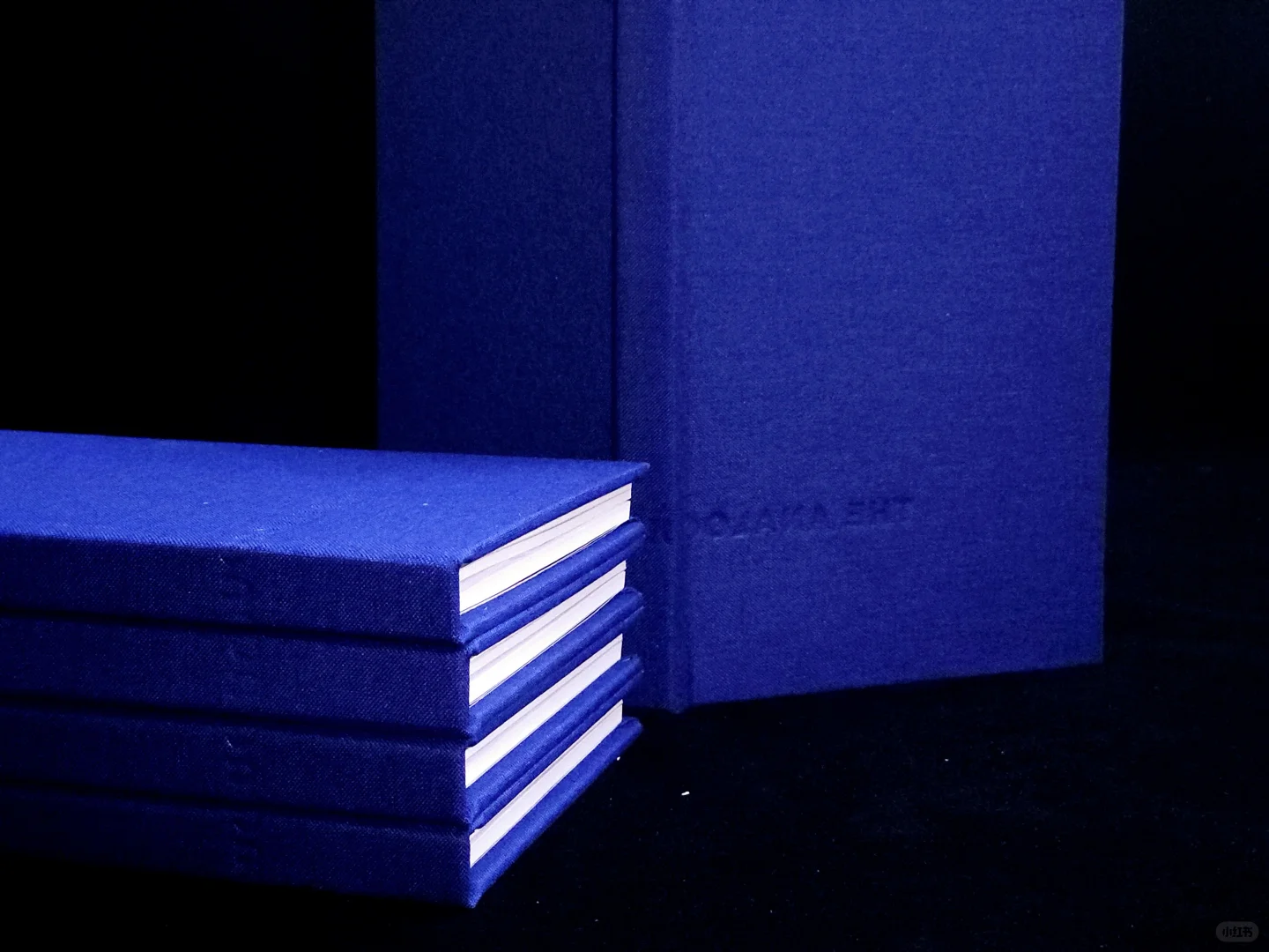 布面压凹封面丨这蓝色真的太美了！！