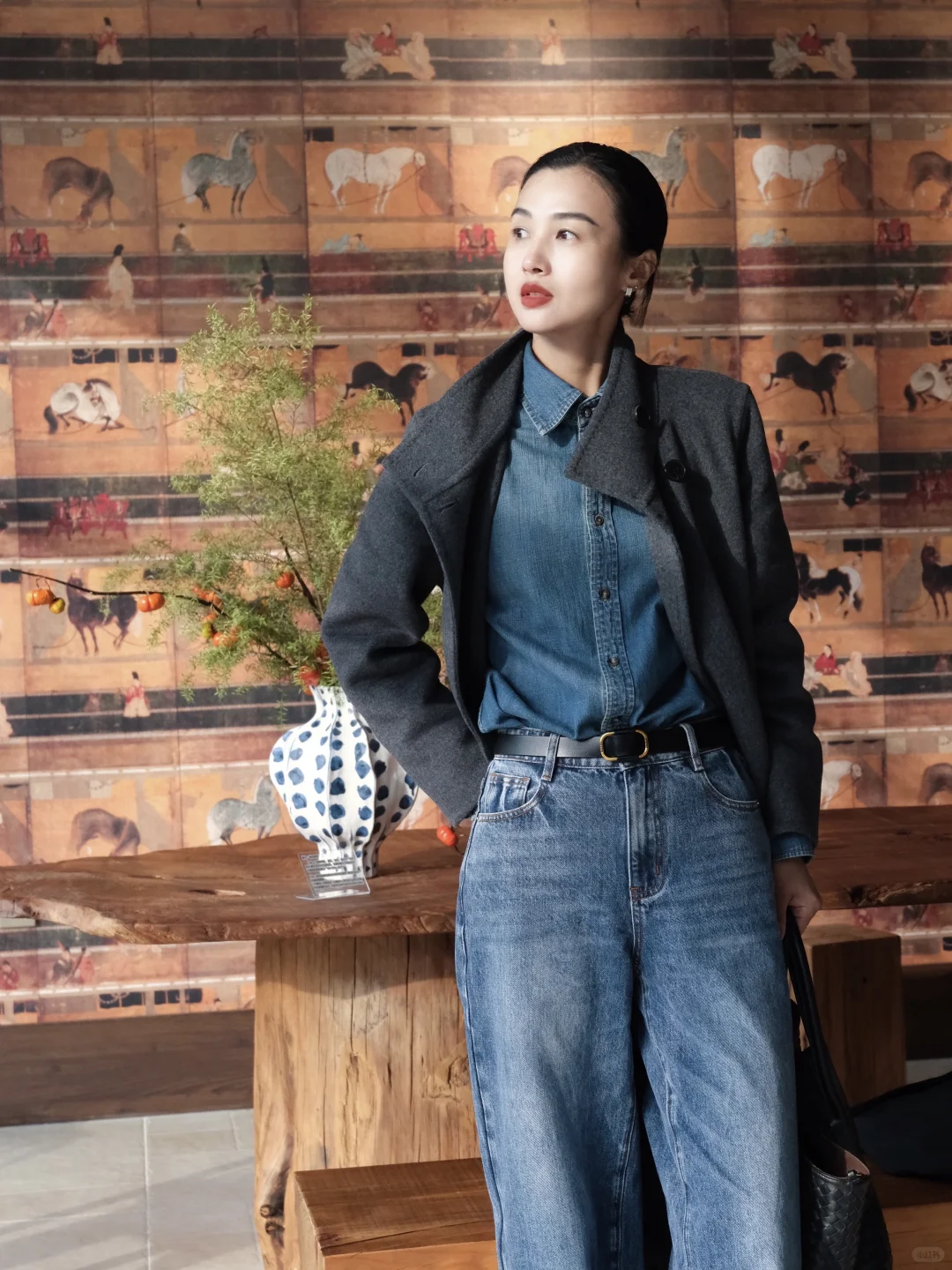 长期主义 秋冬衣橱里不可缺少的灰色大衣