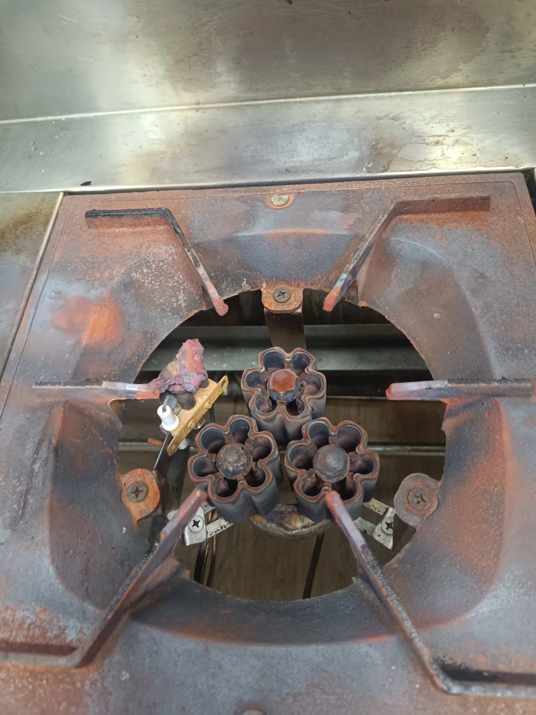 北京餐饮厨房设备维修工的日常工作