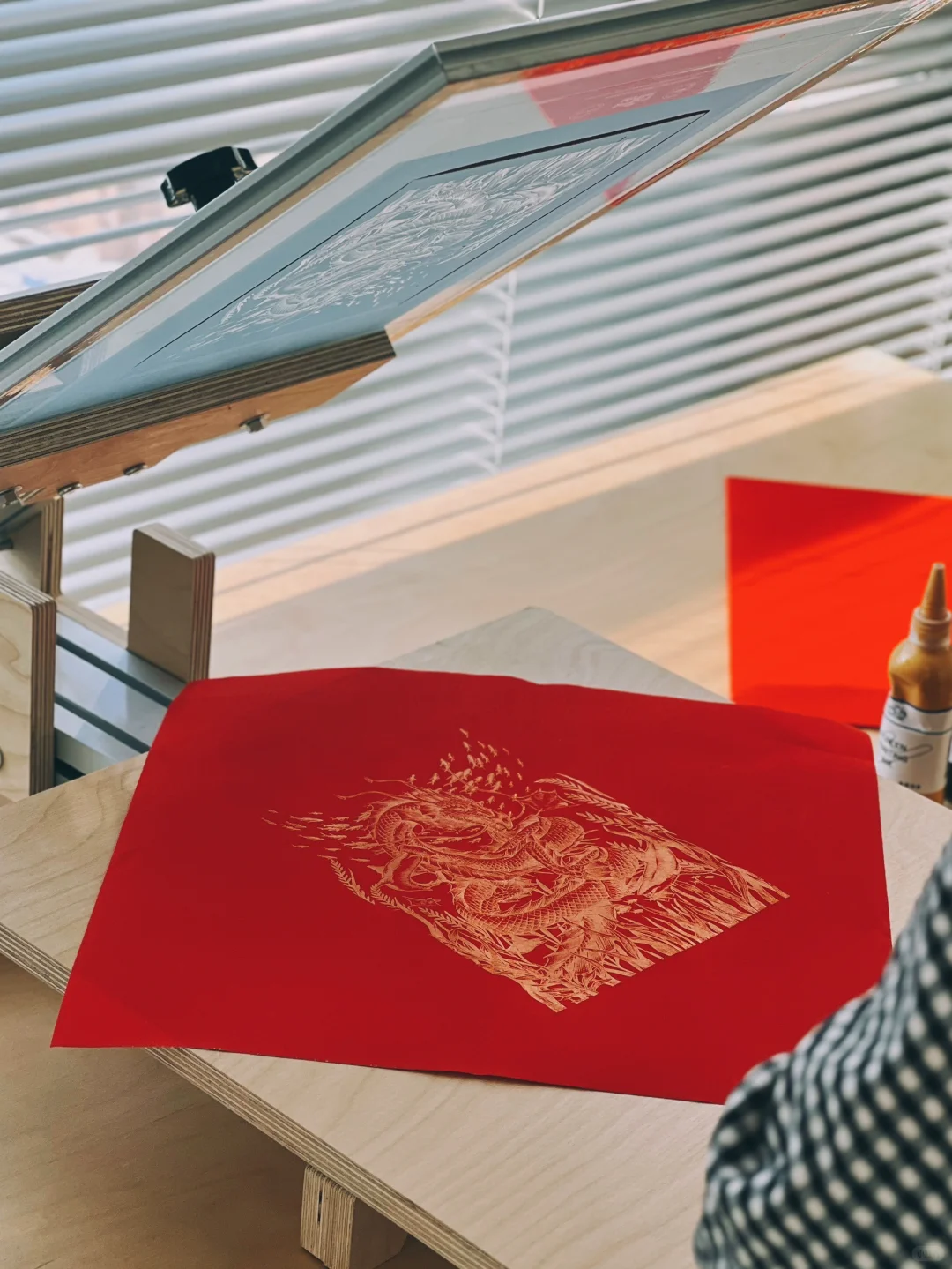 超好玩的丝网印刷！DIY了儿子的新年服！