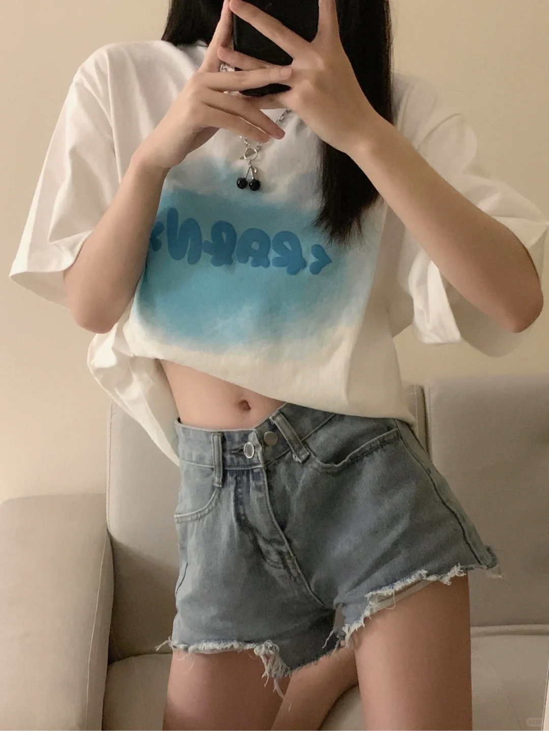 太会买了！23?的牛仔短裤超提臀显腿长！！！