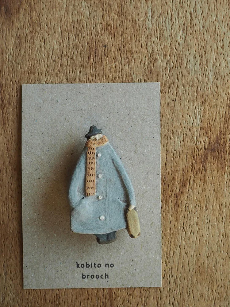 她的陶艺小人，被称为“可触摸的时光胶囊”