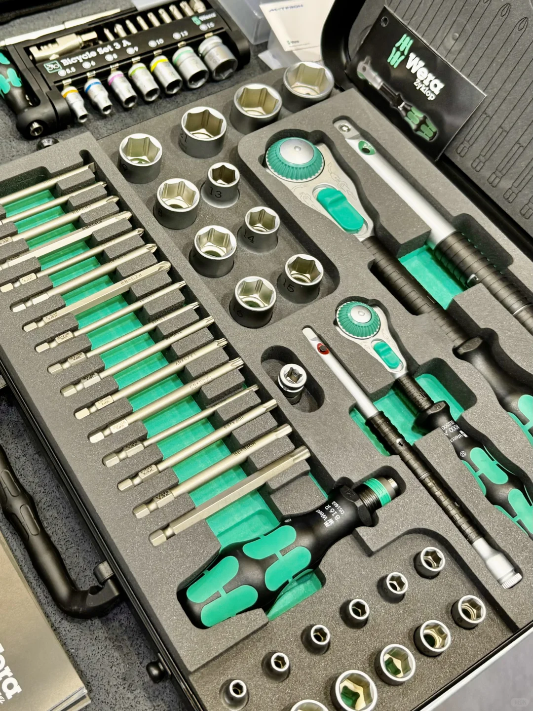 长这样的活扳手还真是没见过…