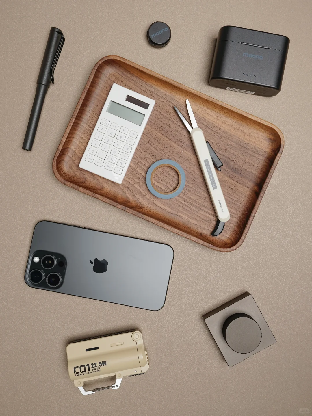 翻包EDC ｜ 35+男生宅家办公的小物件～