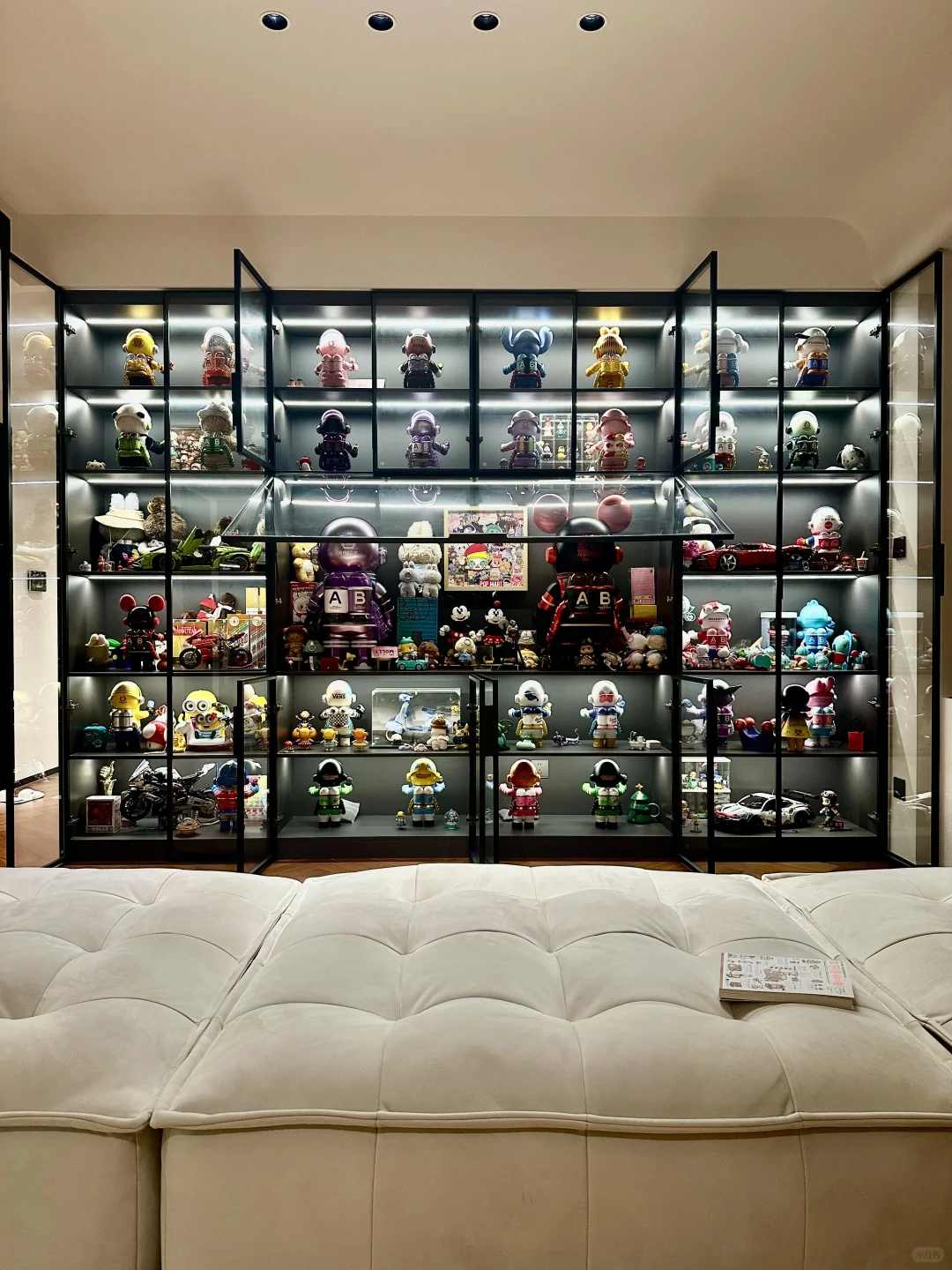 太喜欢这面玩具墙了(●'◡'●)