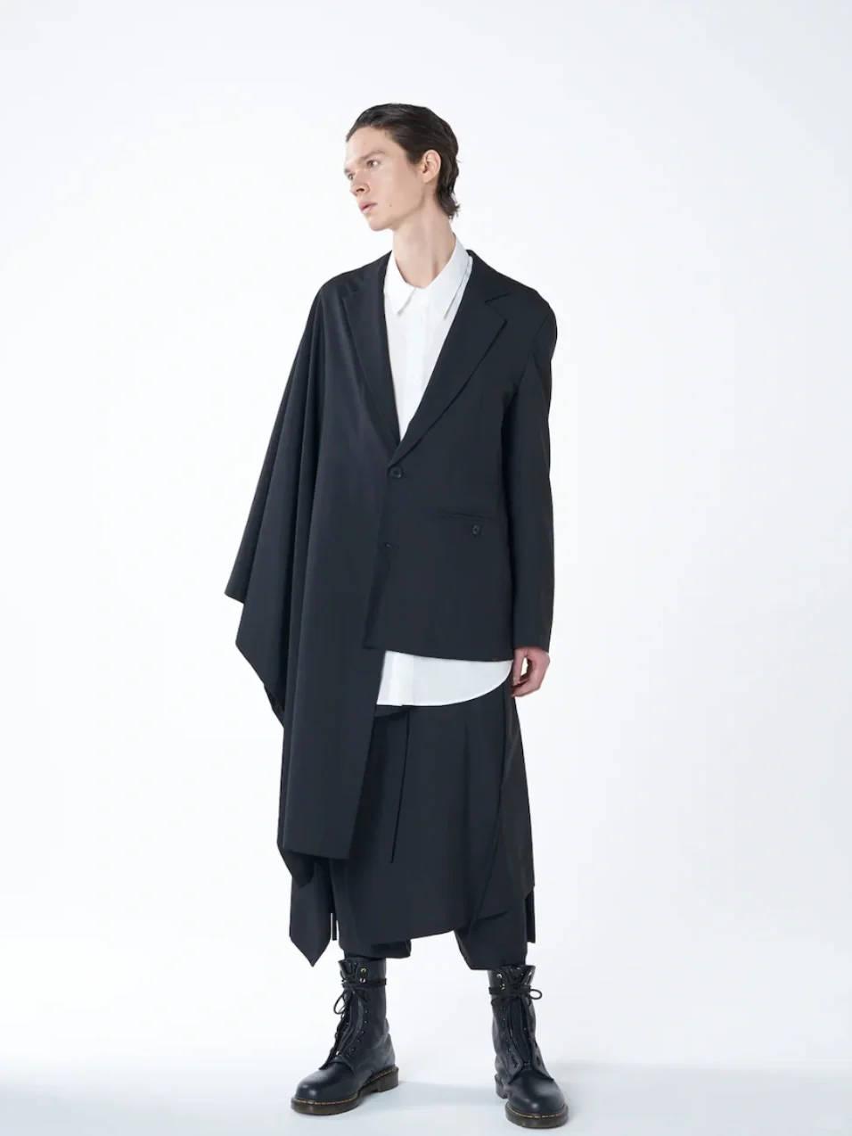 Ground Y｜羊毛华达呢不对称披风夹克