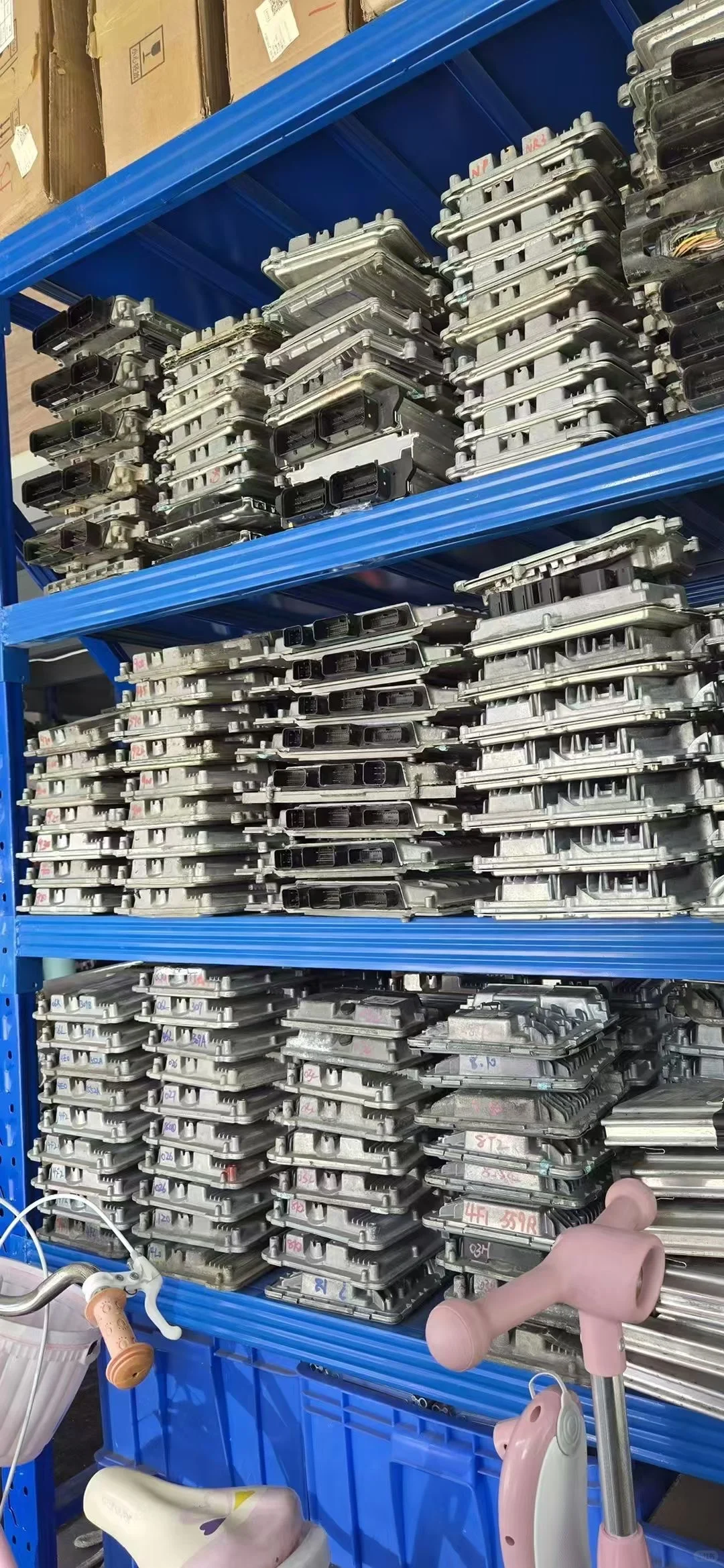 奔驰S400混动发动机电脑板